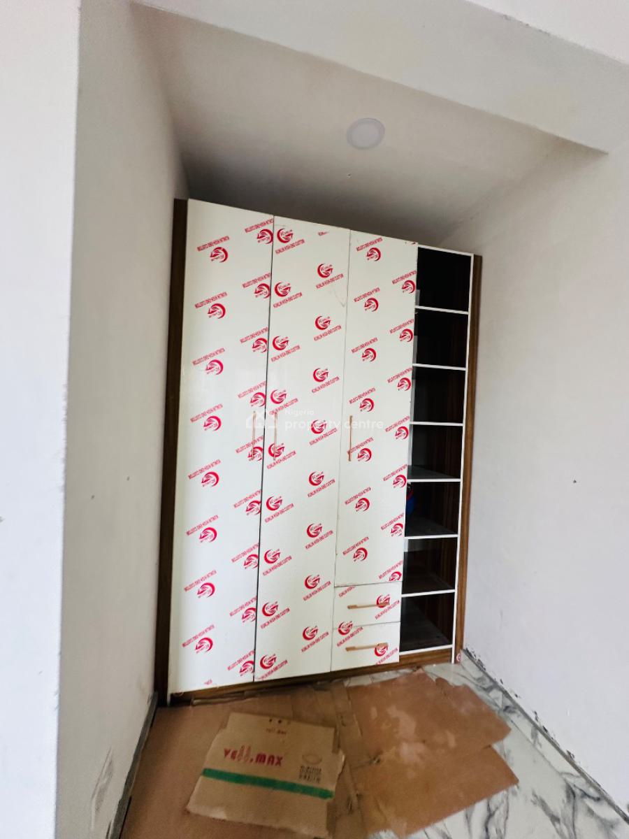 Newly Built 2 Bedroom Apartment, Ologolo, Lekki, Lagos, Flat / Apartment for Sale