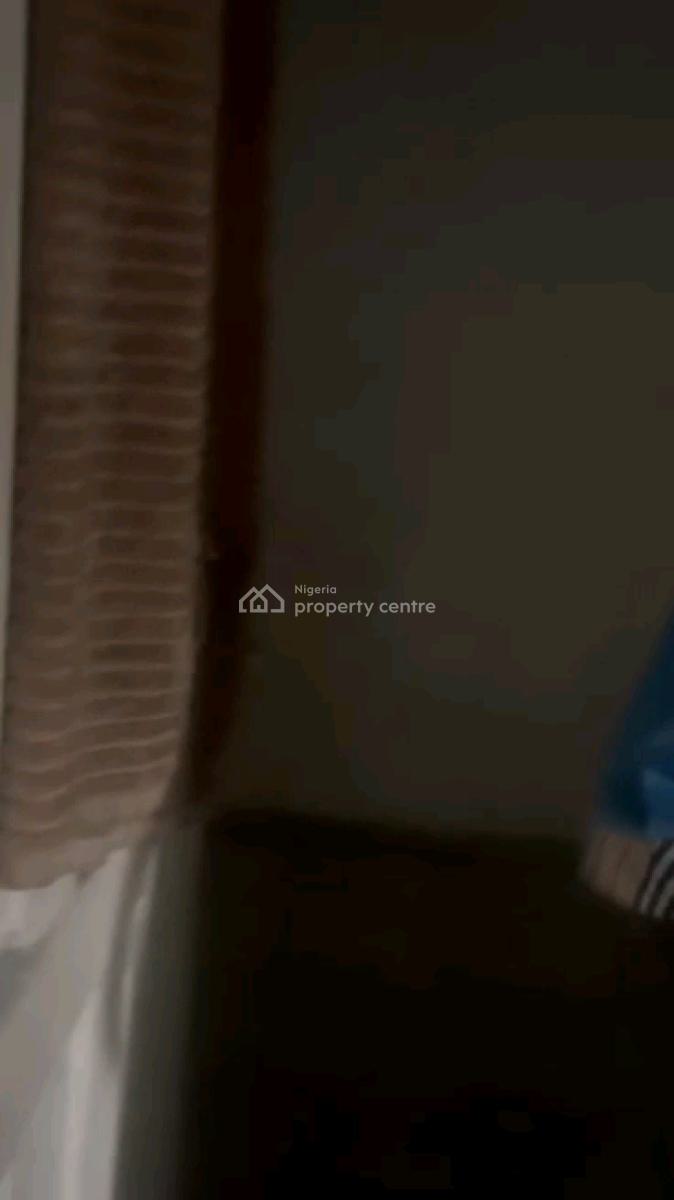 Standard Miniflat, Makoko, Yaba, Lagos, Mini Flat (room and Parlour) for Rent