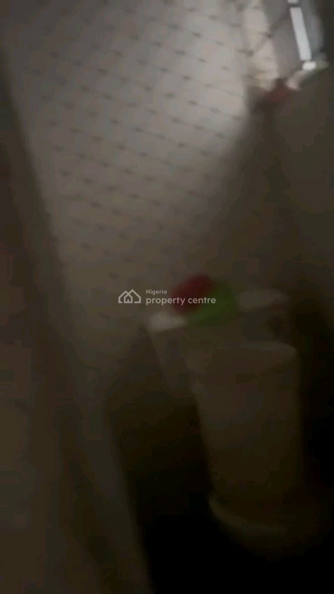 Standard Miniflat, Makoko, Yaba, Lagos, Mini Flat (room and Parlour) for Rent