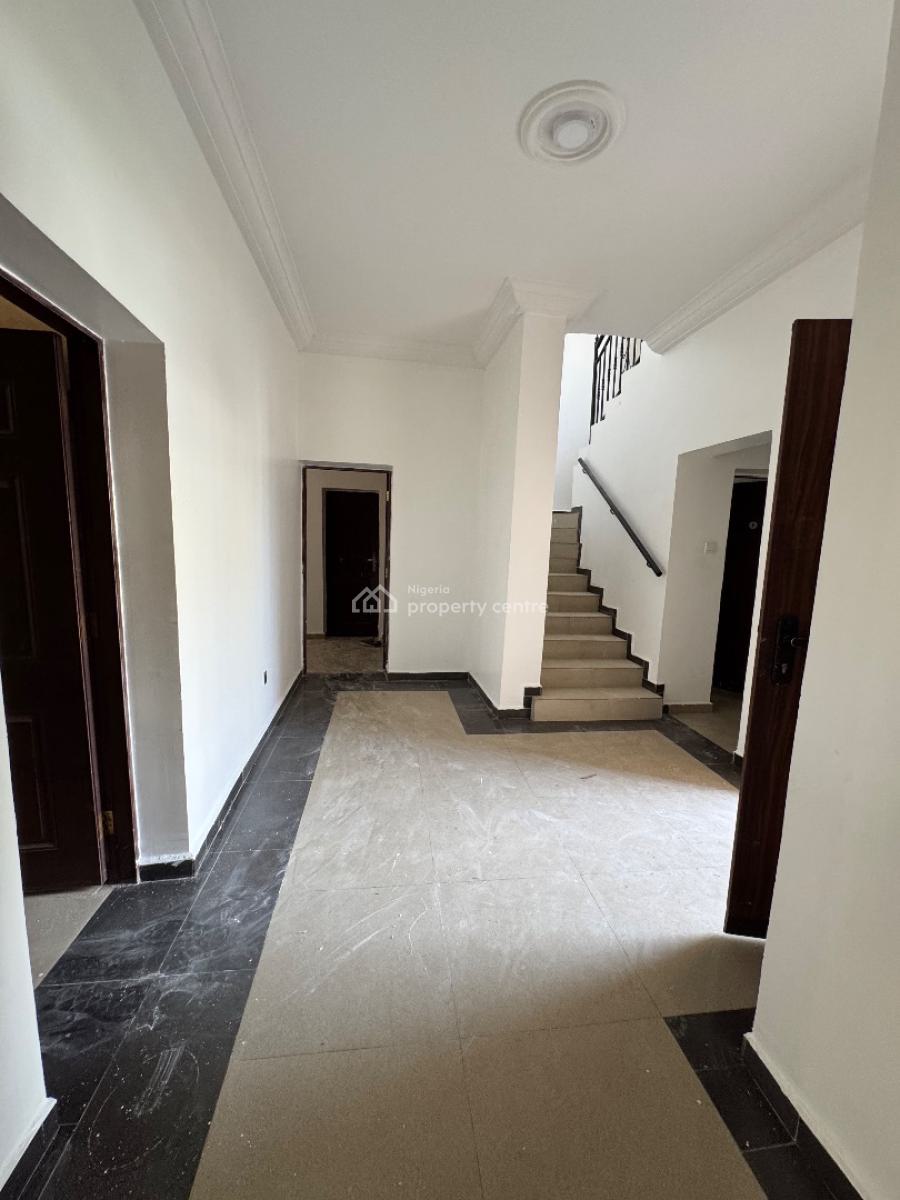 Well Spacious Renovated 4 Bedrooms Terrace Duplex with Bq, Eco Bank, Jabi, Abuja, Terraced Duplex for Rent