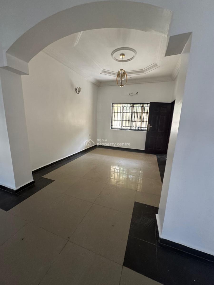 Well Renovated 4 Bedroom Spacious Terrace Duplex, Bq,on a Single Floor, Jabi, Abuja, Terraced Duplex for Rent