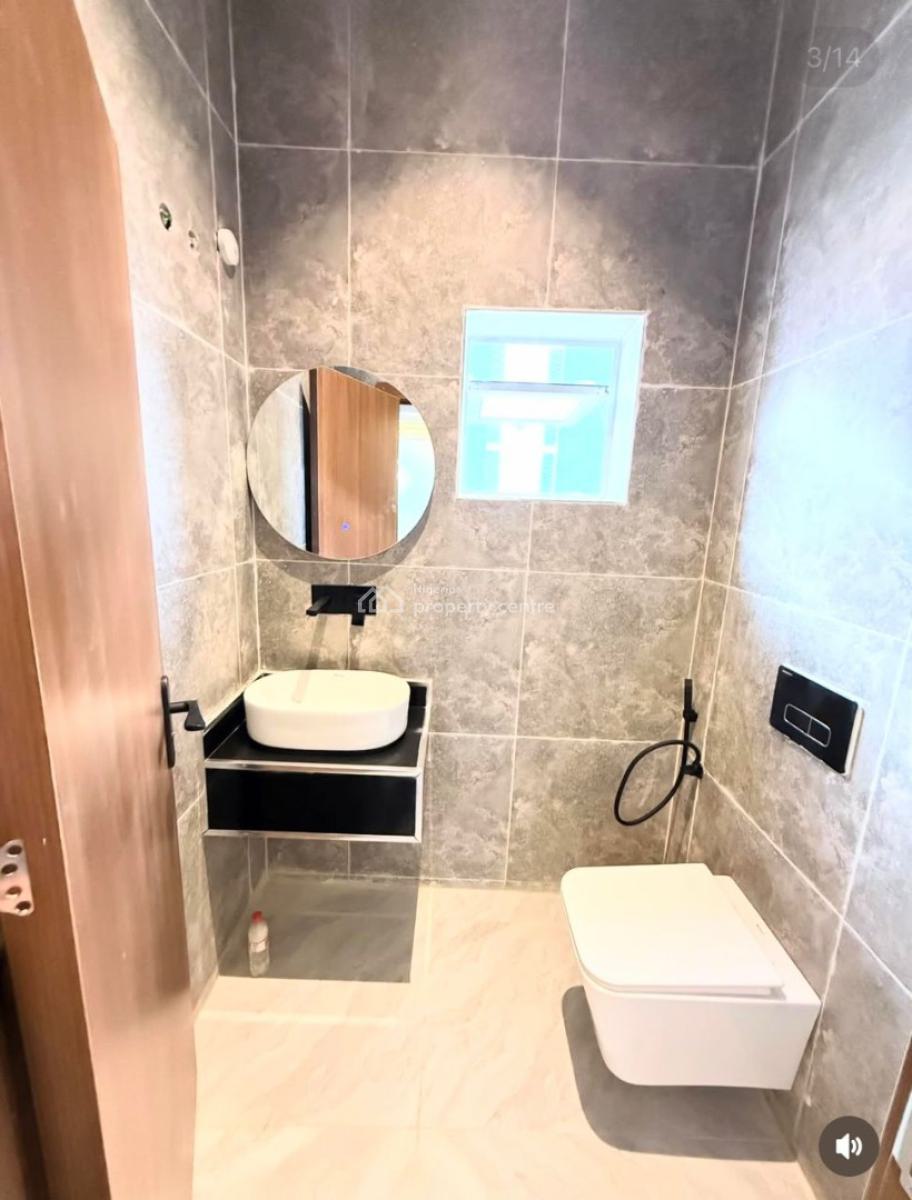 Luxury 3 Bedrooms Apartment, Wuye, Abuja, House for Rent