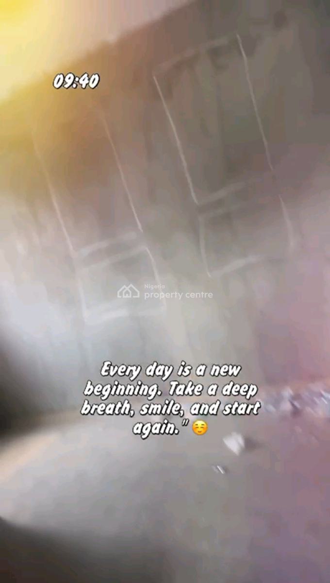 Standard Miniflat, Makoko, Yaba, Lagos, Mini Flat (room and Parlour) for Rent