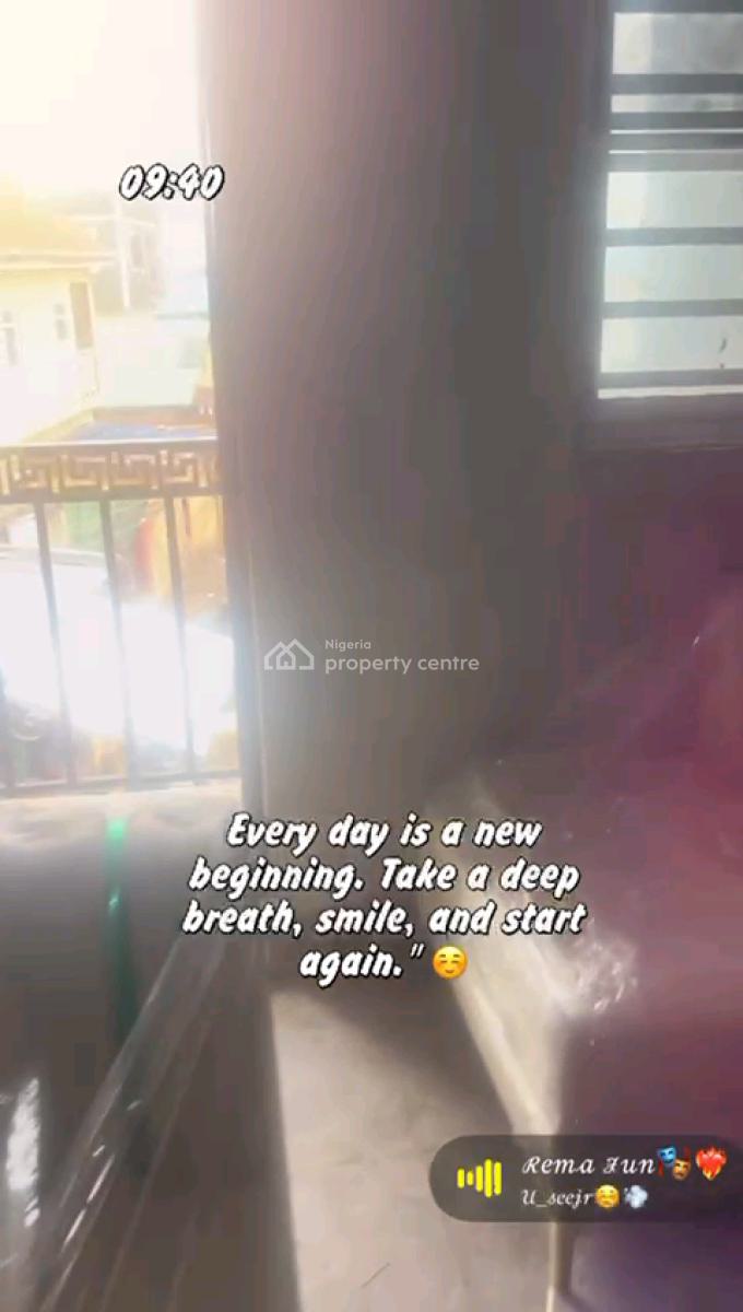 Standard Miniflat, Makoko, Yaba, Lagos, Mini Flat (room and Parlour) for Rent