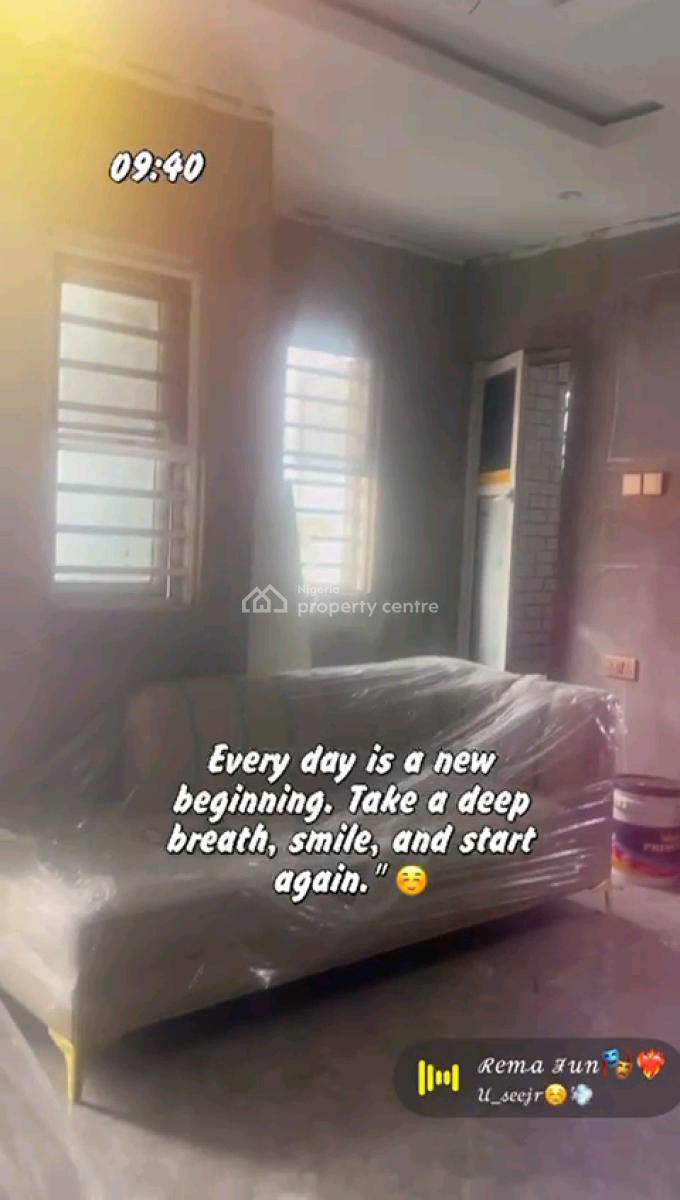 Standard Miniflat, Makoko, Yaba, Lagos, Mini Flat (room and Parlour) for Rent