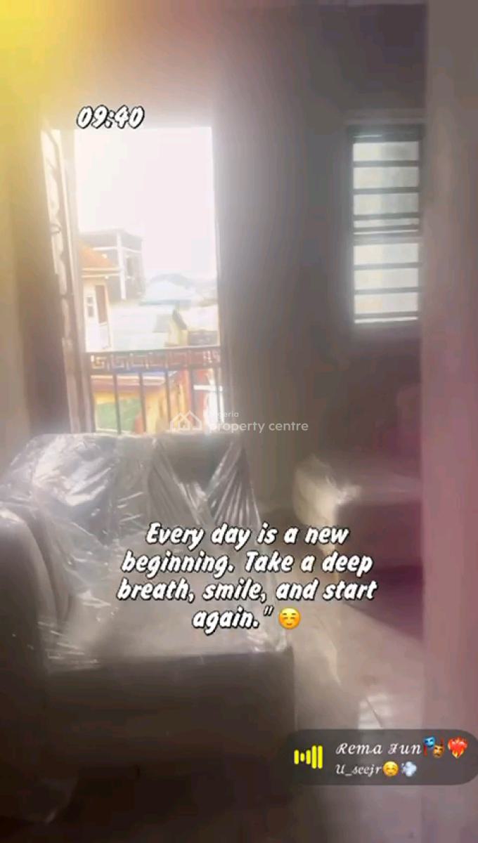 Standard Miniflat, Makoko, Yaba, Lagos, Mini Flat (room and Parlour) for Rent