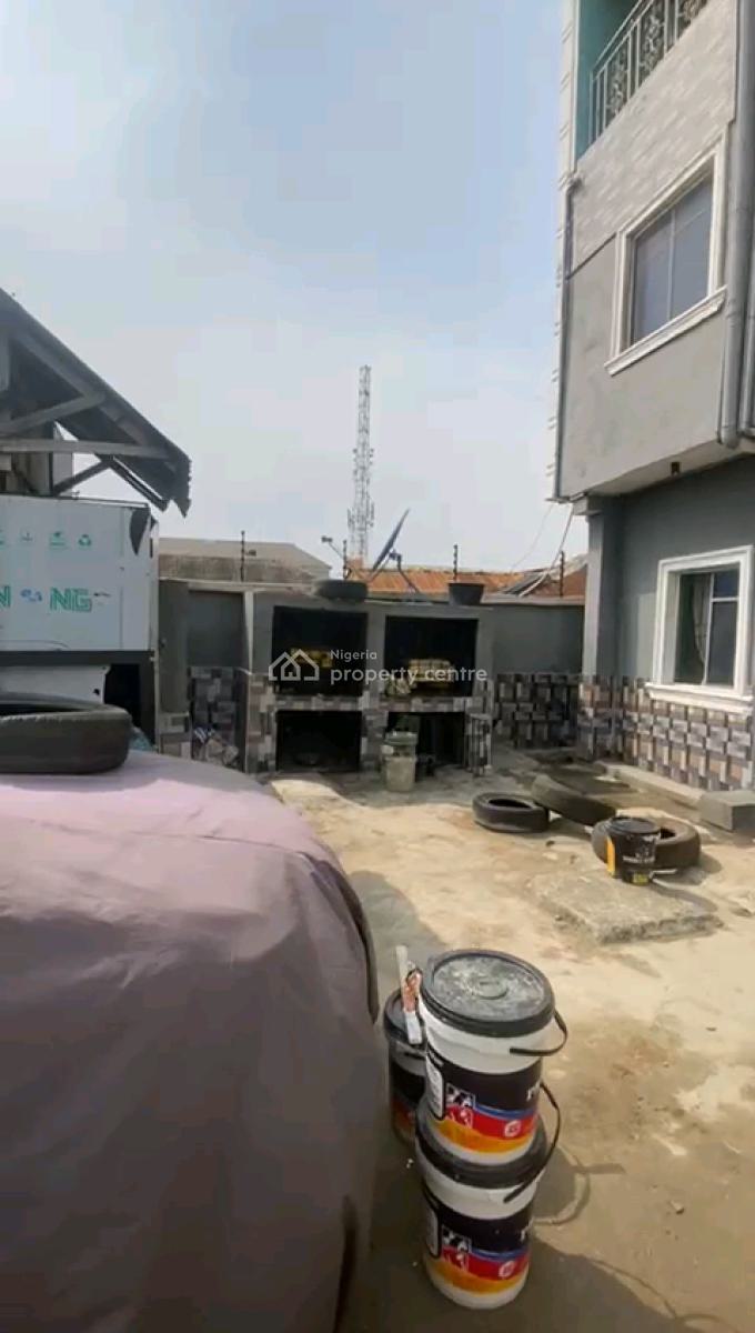 Decent Mini Up Flat, Ggy Street, Bariga, Shomolu, Lagos, Mini Flat (room and Parlour) for Rent