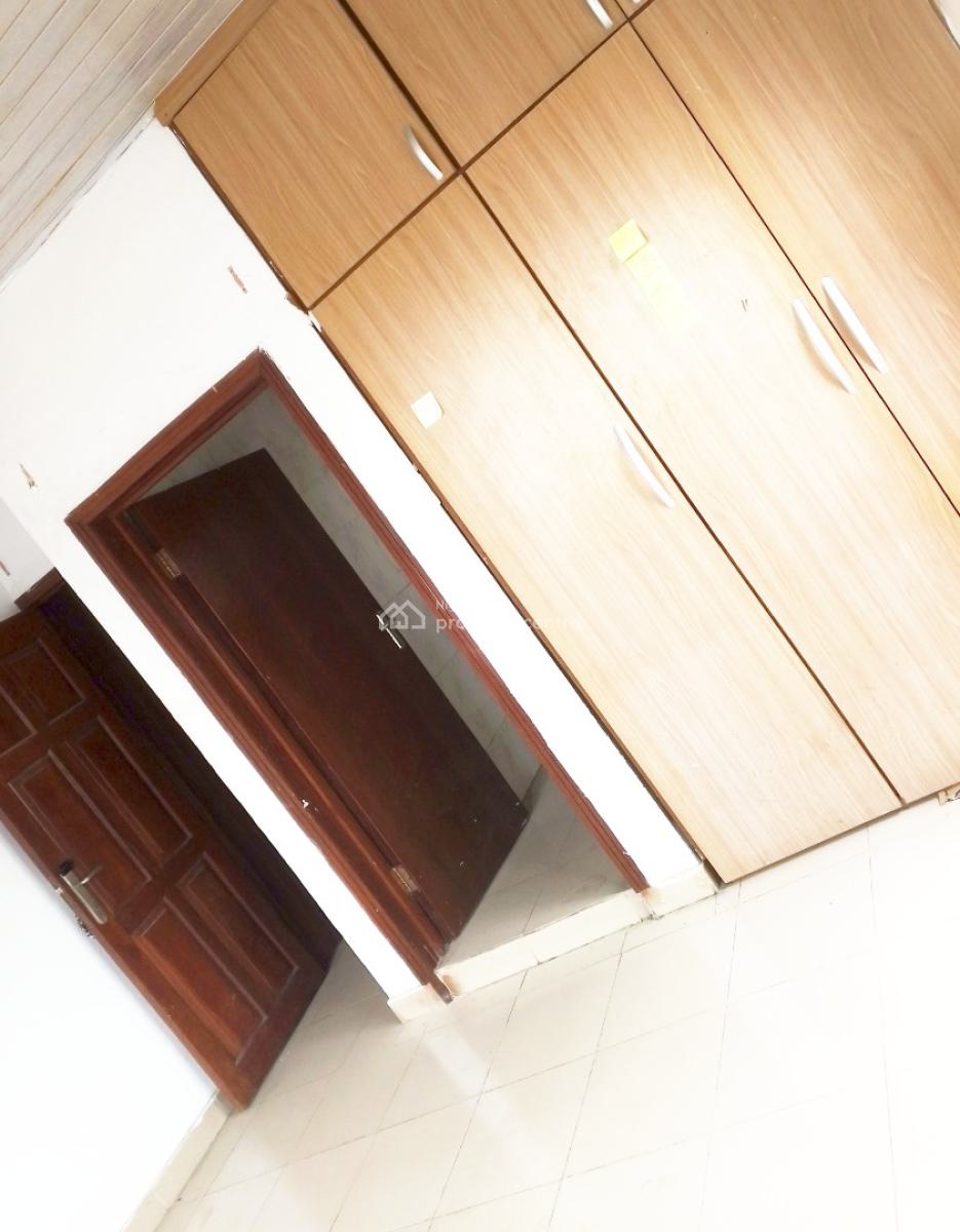 Nice and Standard Upstairs Self Con with Kitchen, By Sapphire Grills Before Ologufe Bus Stop, Awoyaya, Ibeju Lekki, Lagos, Self Contain (single Rooms) for Rent