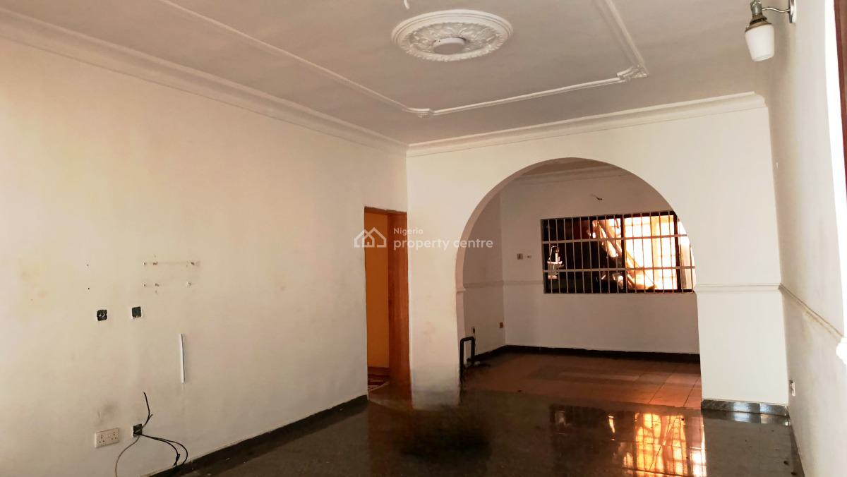 3 Bedrooms Flat with a Masters Bedroom, Gra Phase 2, Magodo, Lagos, Flat / Apartment for Rent