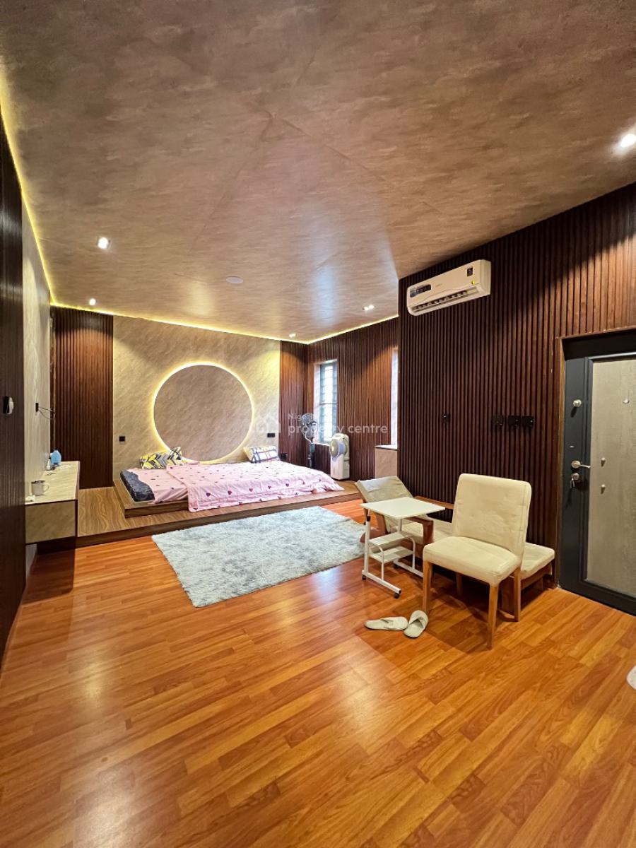 Partially Furnished 4 Bedroom Terraced Duplex, Harris Drive Vgc, Ikota, Lekki, Lagos, Terraced Duplex for Sale