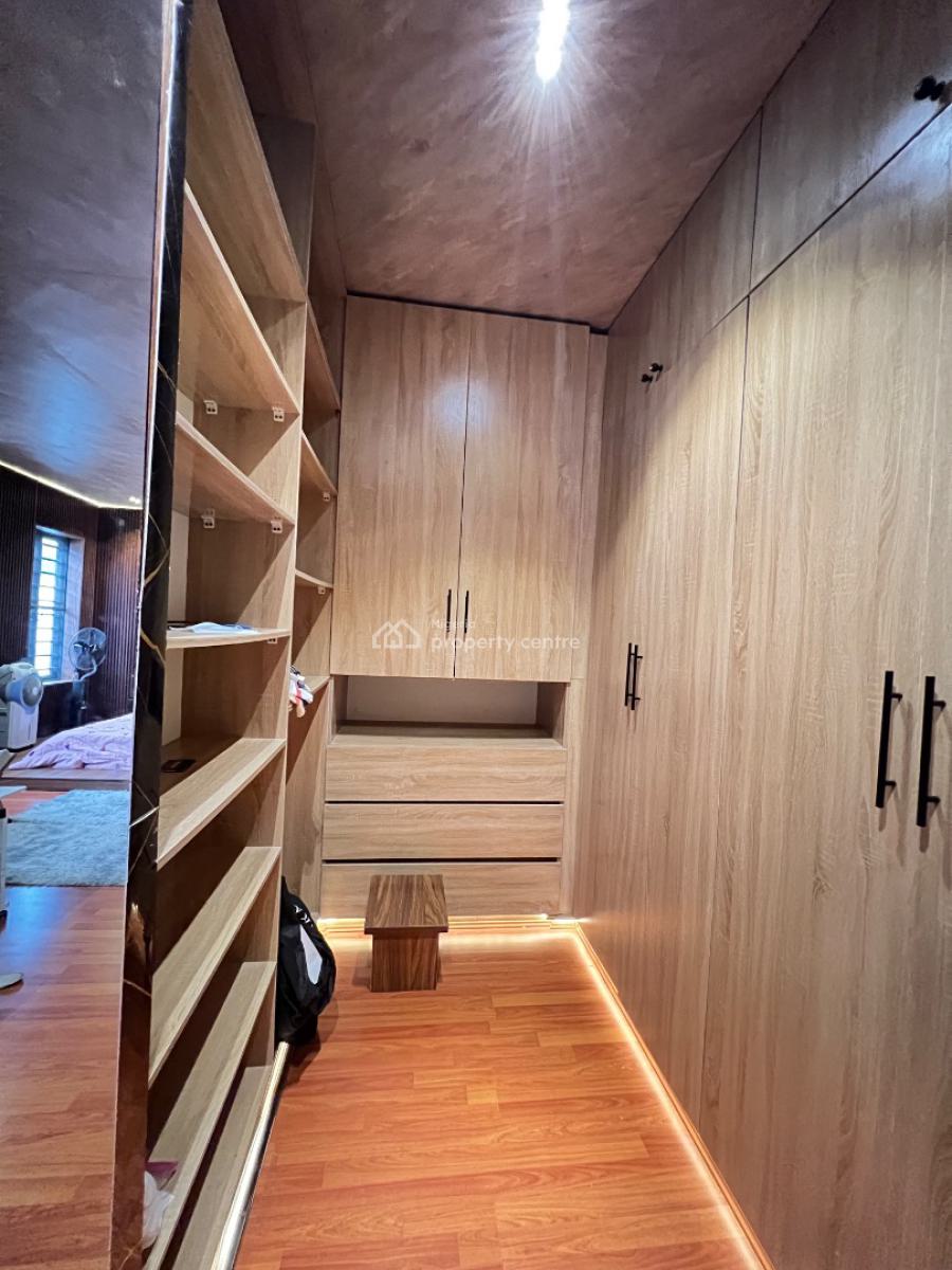 Partially Furnished 4 Bedroom Terraced Duplex, Harris Drive Vgc, Ikota, Lekki, Lagos, Terraced Duplex for Sale