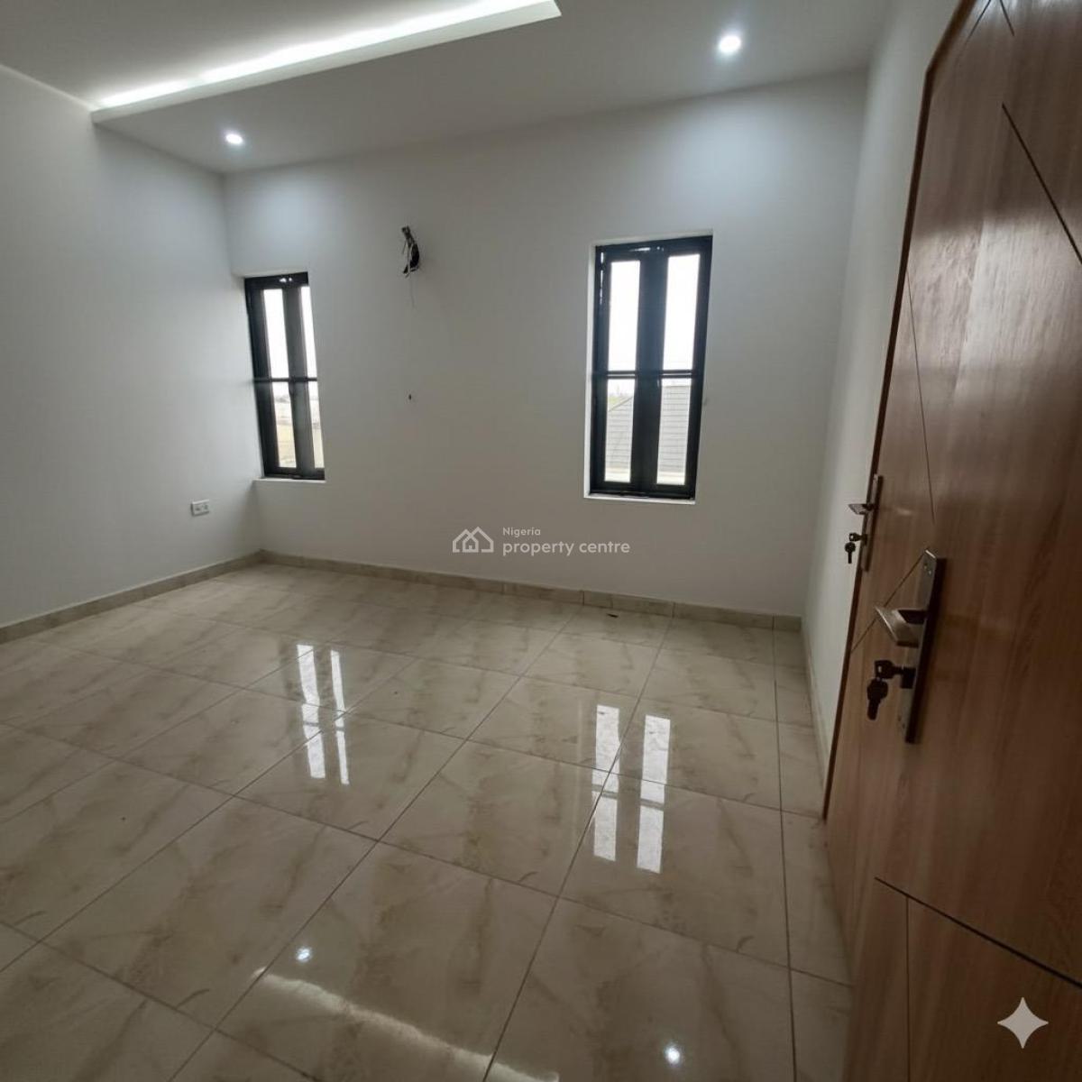 4 Bedroom Terrace with Bq and Fitted Kitchen, Gbagada, Lagos, Terraced Duplex for Sale