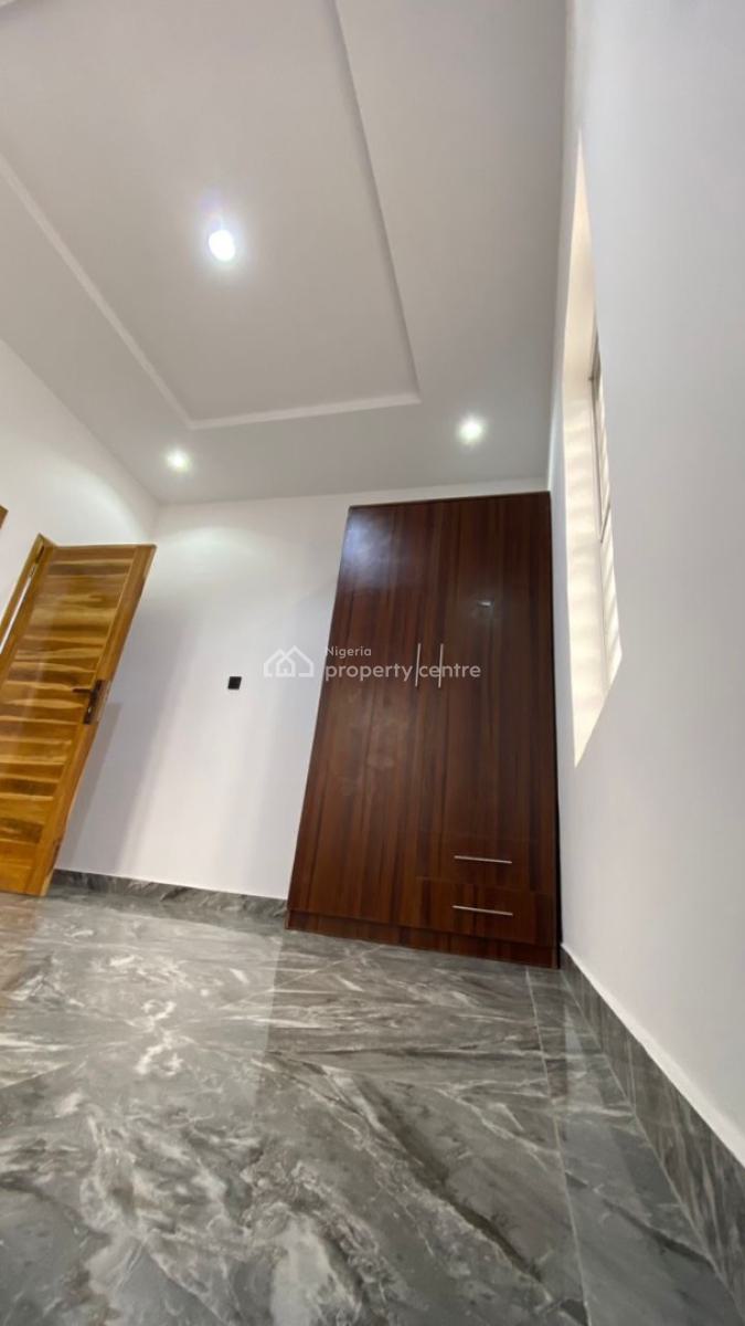 Serene 2 Bedroom Flat, Ogunfayo Estate, Eputu, Ibeju Lekki, Lagos, Flat / Apartment for Rent