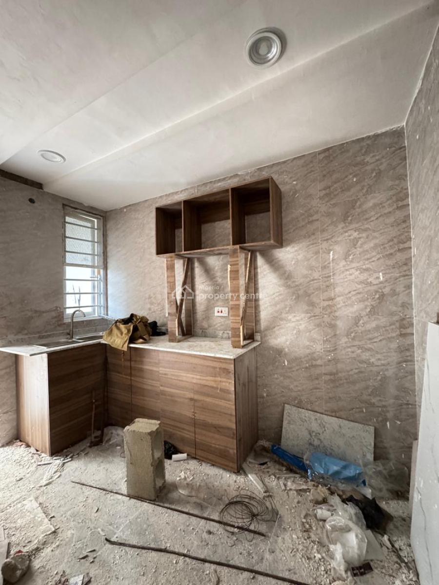 Newly Built 1 & 2 Bedroom Apartment in a Serene Location, Surulere, Lagos, Flat / Apartment for Sale