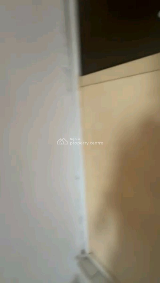 a Room Self-contain Available on The 2nd Floor Comes with Full Pop, Bajulaye, Shomolu, Lagos, Self Contain (single Rooms) for Rent