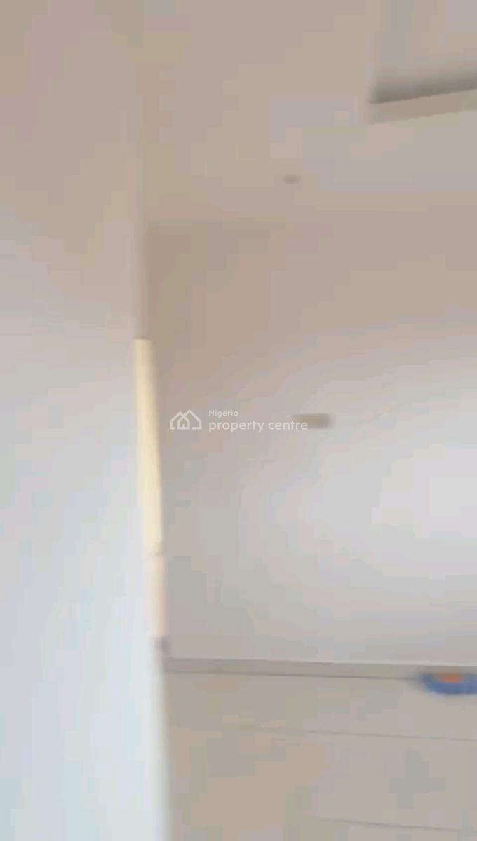 a Room Self-contain Available on The 2nd Floor Comes with Full Pop, Bajulaye, Shomolu, Lagos, Self Contain (single Rooms) for Rent