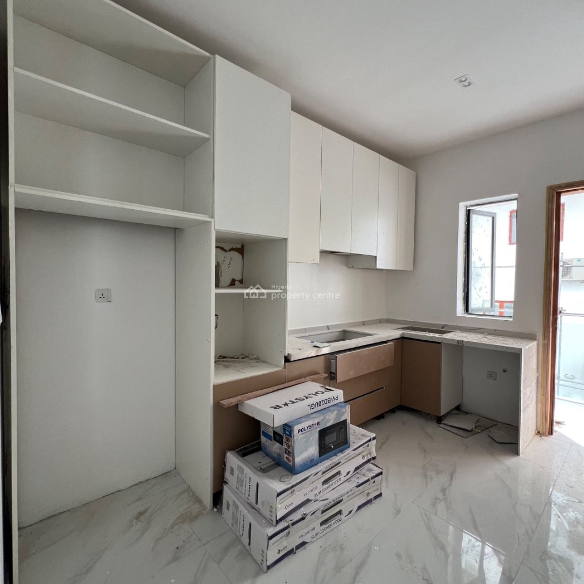 1 Bedroom Flat, Lekki Phase 1, Lekki, Lagos, Flat / Apartment for Sale