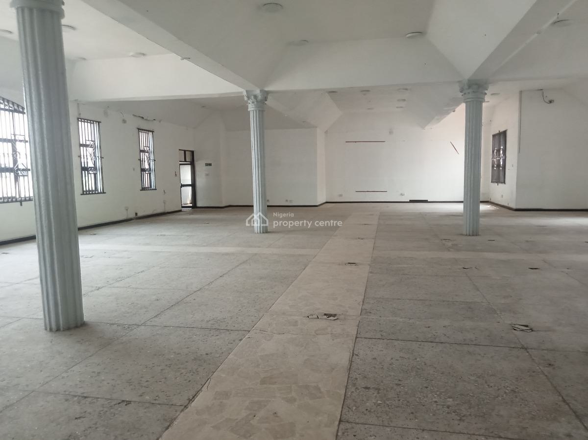Commercial Building on 2 Floors (18 Rooms & Halls), Off Oba Akran, Ikeja, Lagos, Office Space for Rent