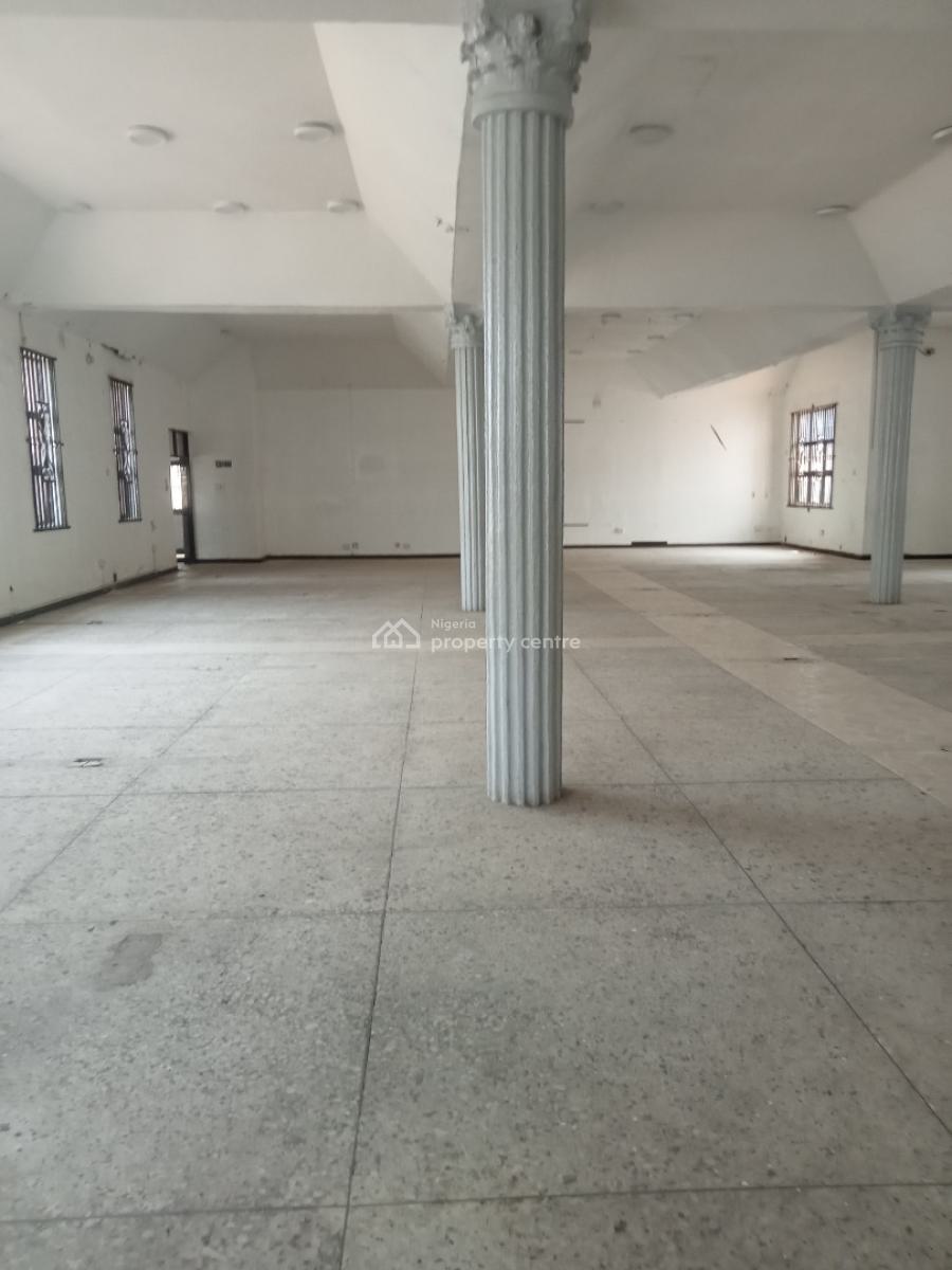 Commercial Building on 2 Floors (18 Rooms & Halls), Off Oba Akran, Ikeja, Lagos, Office Space for Rent