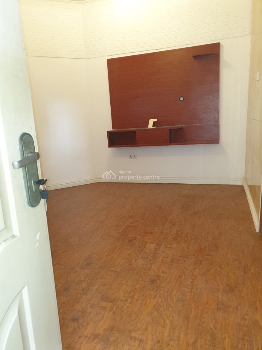 Spacious 2 Bedroom Flat, Idado Estate, Lekki, Lagos, Flat / Apartment for Rent