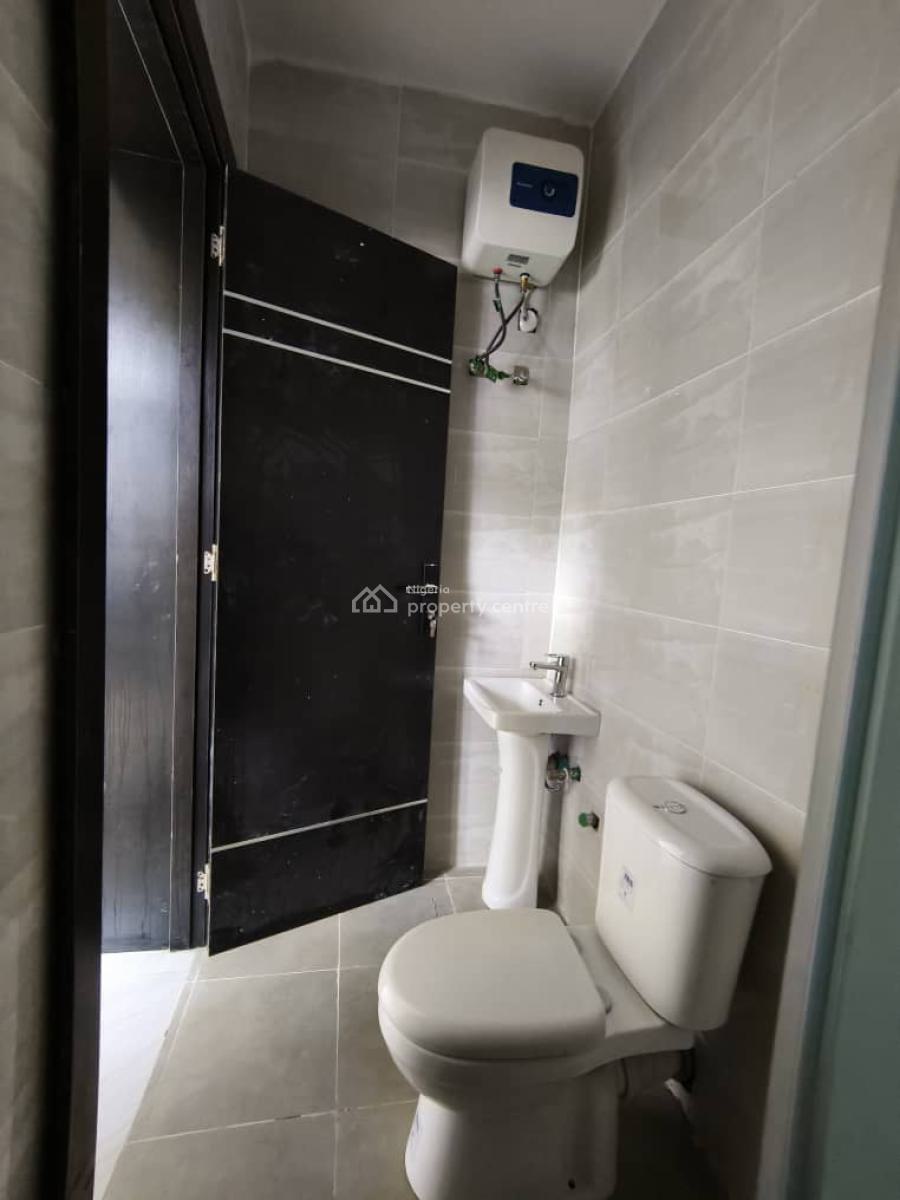 Well Built Units of Luxury 4 Bedrooms Terrace Plus Bq, Lekki Phase 1, Lekki, Lagos, Terraced Duplex for Sale