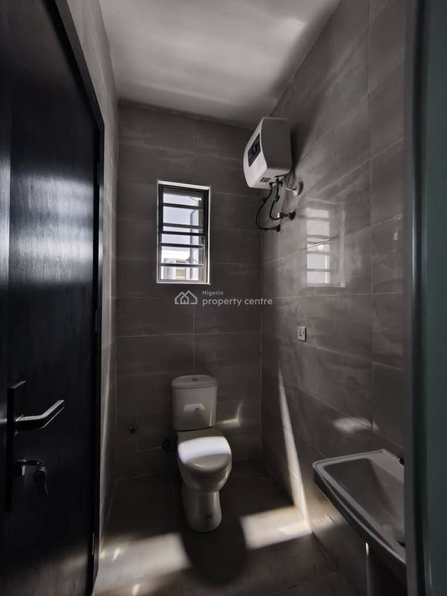 Well Built Units of Luxury 4 Bedrooms Terrace Plus Bq, Lekki Phase 1, Lekki, Lagos, Terraced Duplex for Sale