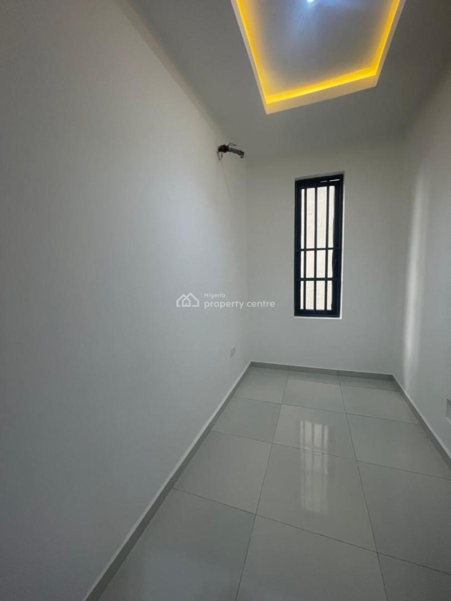 Tastefully Built 4 Bedroom, Lekki Central, Lekki Phase 1, Lekki, Lagos, Semi-detached Duplex for Rent