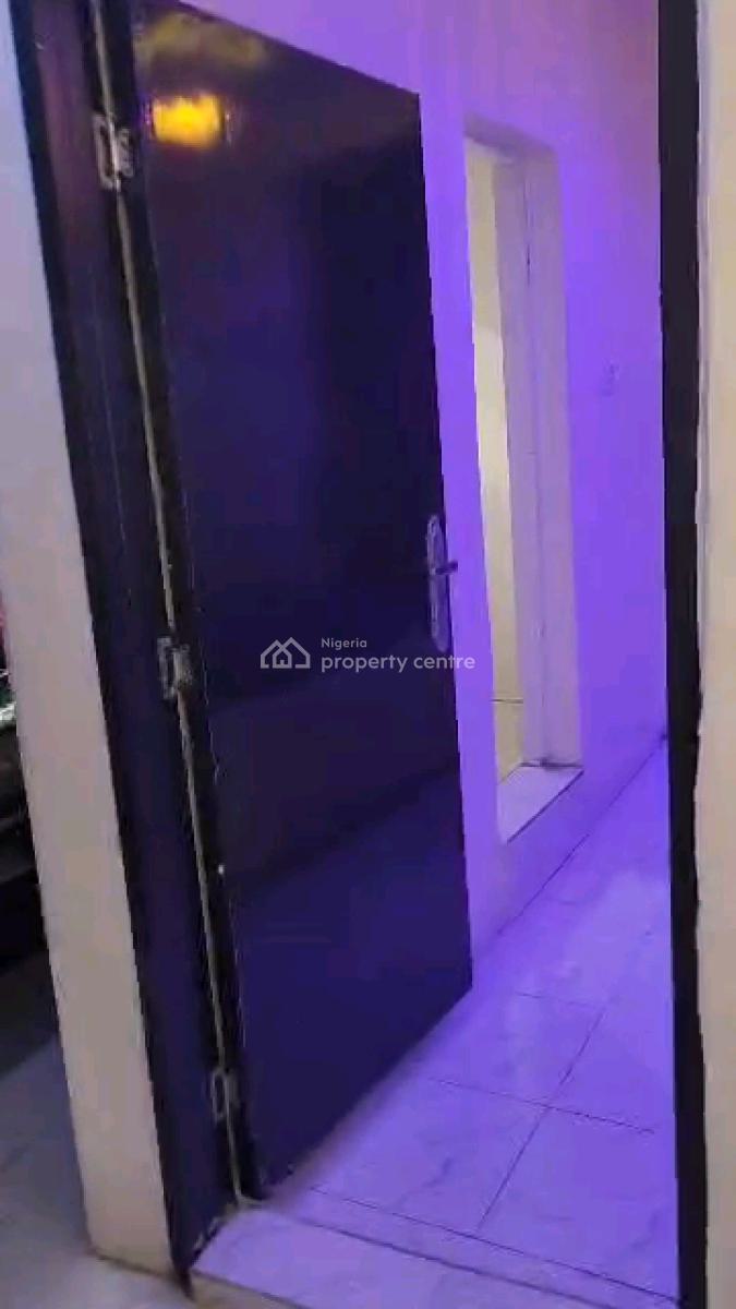 Furnished*, Relatively New N Sacious Mini Flat, 2t 1b with Chairs, Mende, Maryland, Lagos, Mini Flat (room and Parlour) for Rent