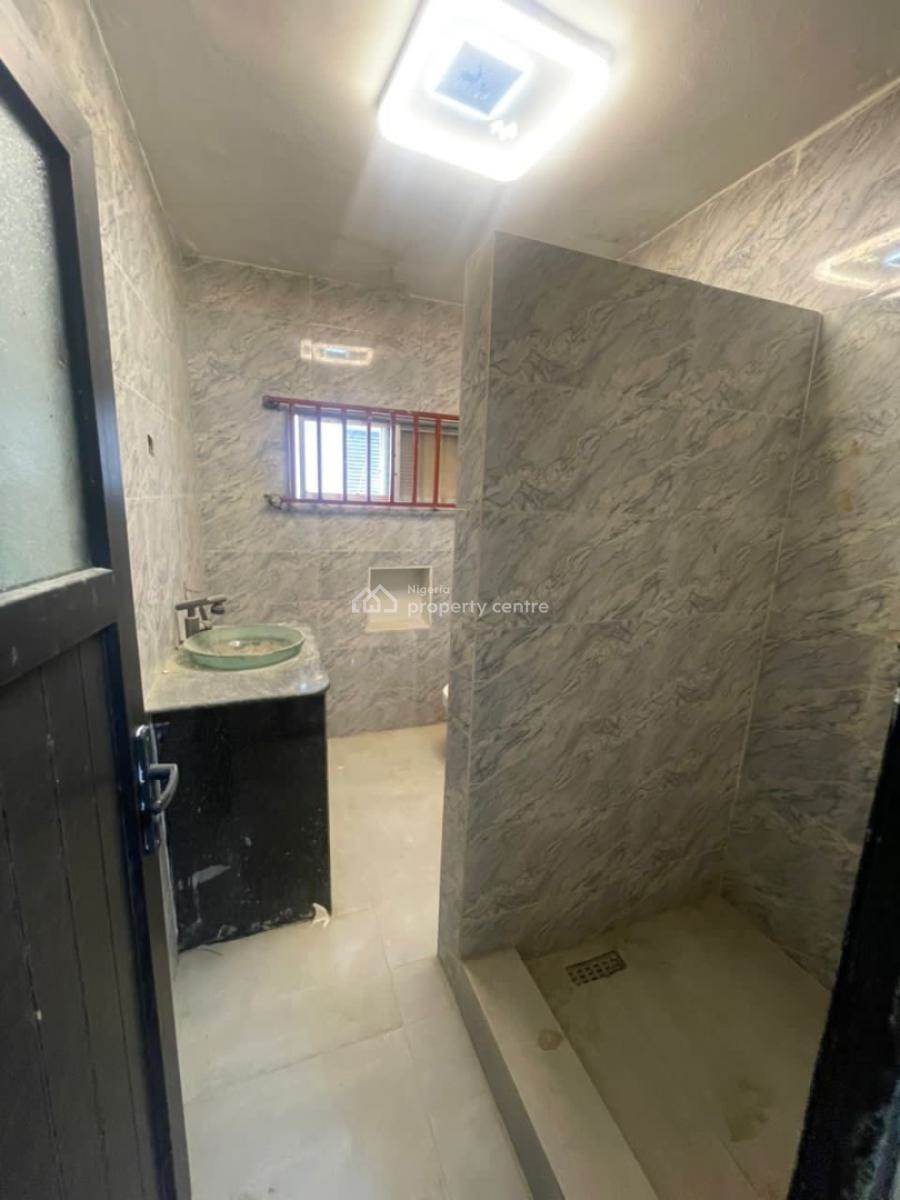 Standard Mini Flat, Victoria Island (vi), Lagos, Mini Flat (room and Parlour) for Rent