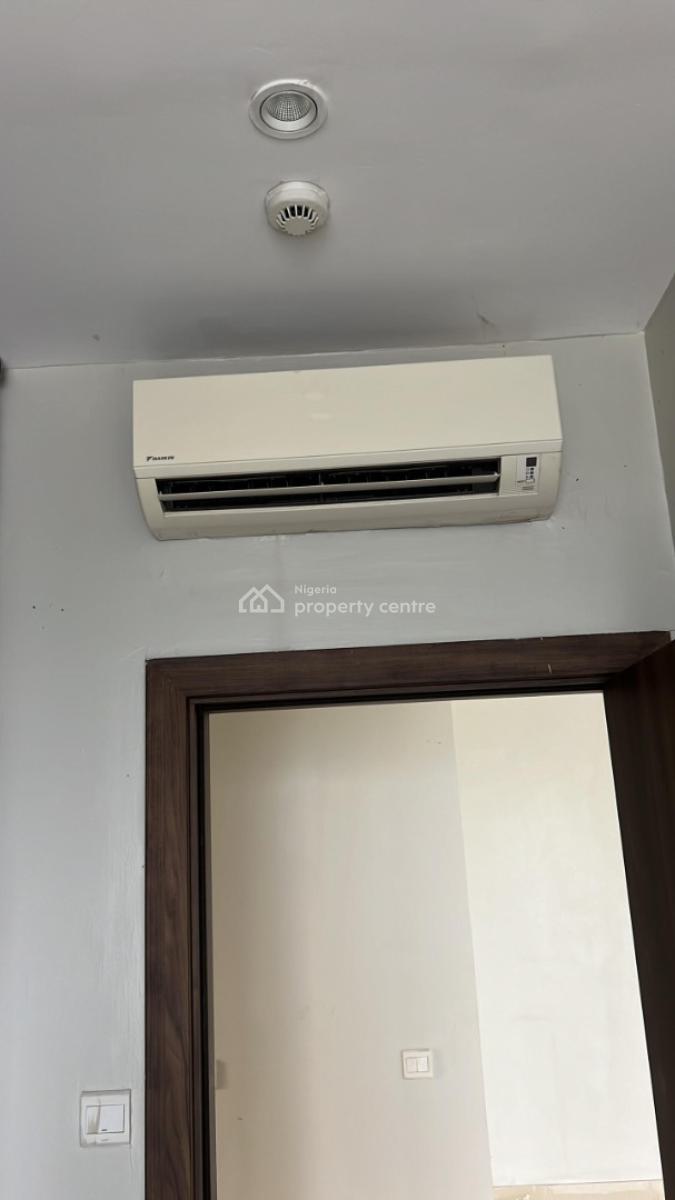 Oceanview 3 Bedrooms with Boyz Quarter, Bluewater Apartments, Lekki, Lagos, Flat / Apartment for Rent