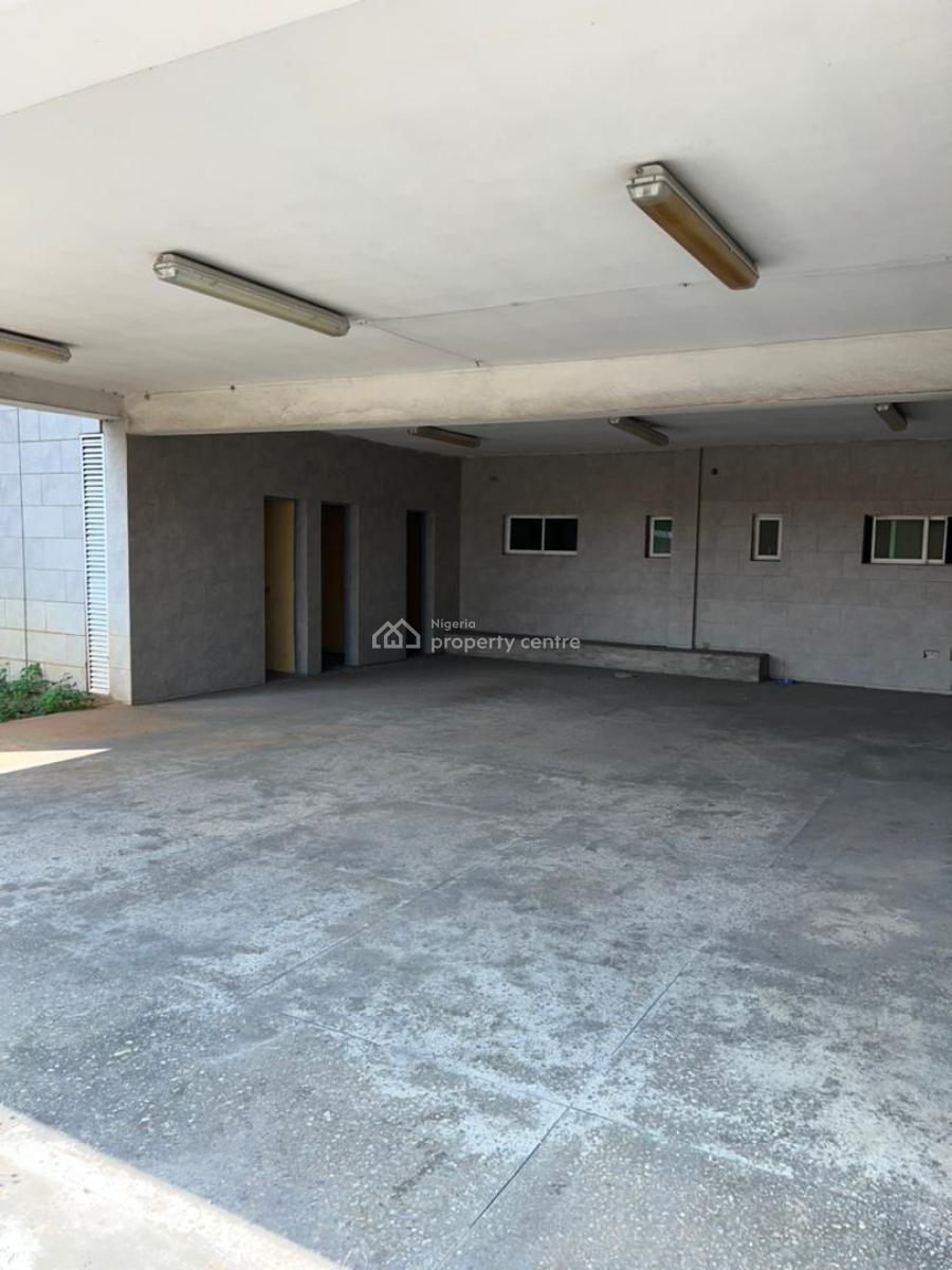 18 Units of 3 Bedroom Apartments with Bq and Pool, Victoria Island (vi), Lagos, Flat / Apartment for Rent