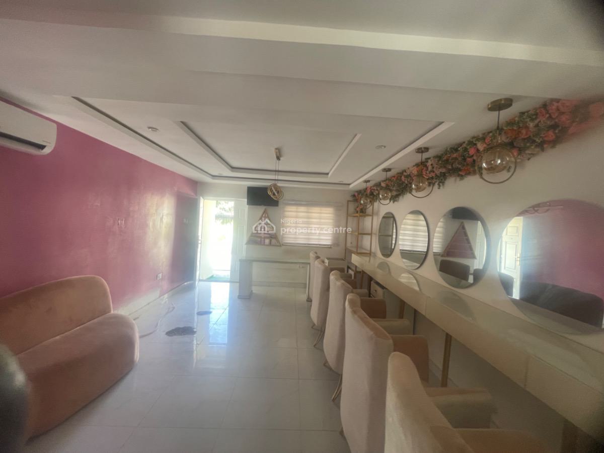 Big Office Or Buisness Space, Zone 5, Wuse, Abuja, Shop for Rent