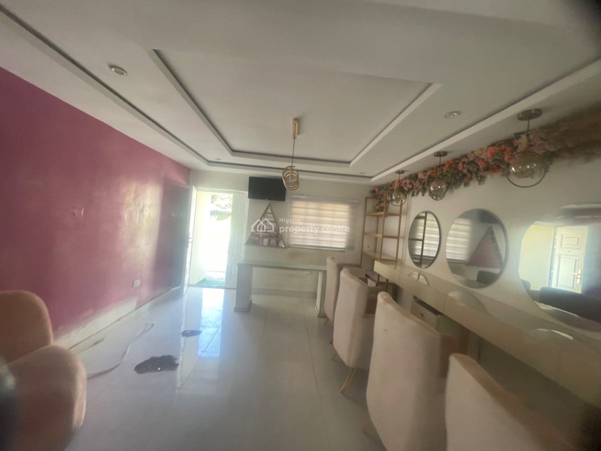 Big Office Or Buisness Space, Zone 5, Wuse, Abuja, Shop for Rent