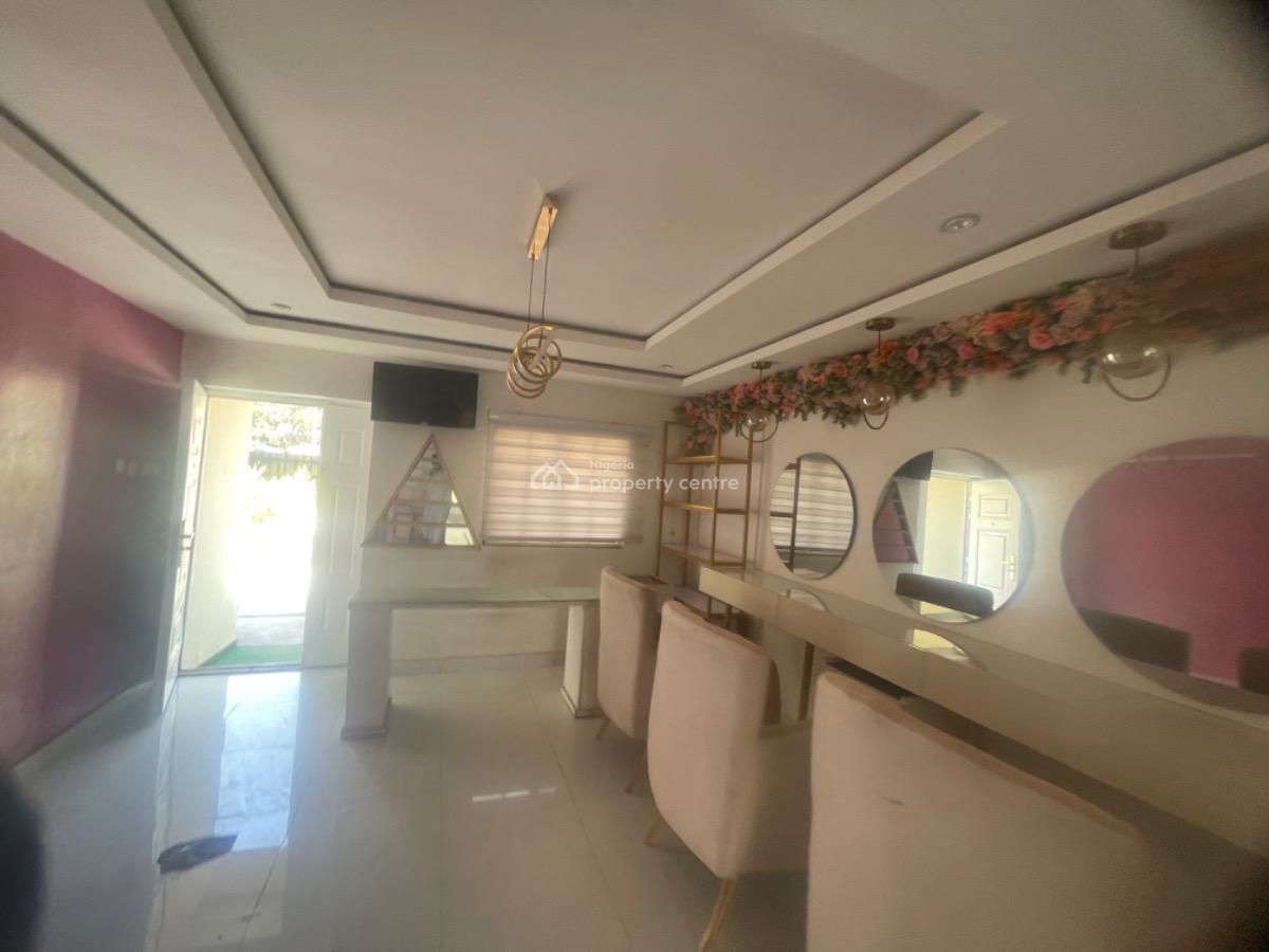 Big Office Or Buisness Space, Zone 5, Wuse, Abuja, Shop for Rent