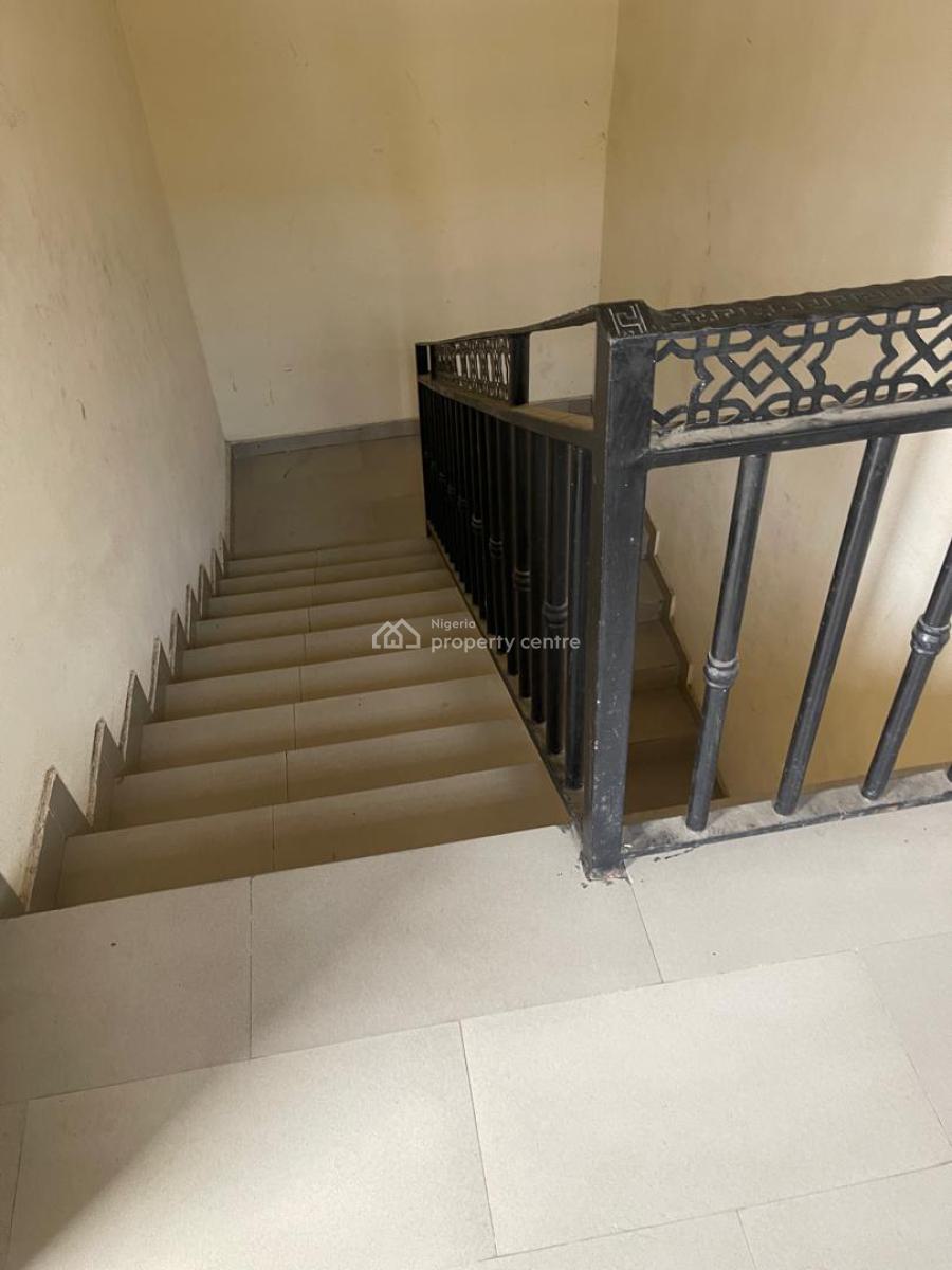 2 Bedroom Flat (upstairs), Sangotedo, Ajah, Lagos, Flat / Apartment for Rent