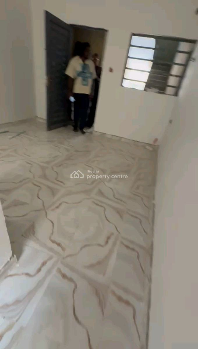 a Newly Built and Standard Room Self Contain, Ground Floor, Apata Street, Shomolu, Lagos, Self Contain (single Rooms) for Rent