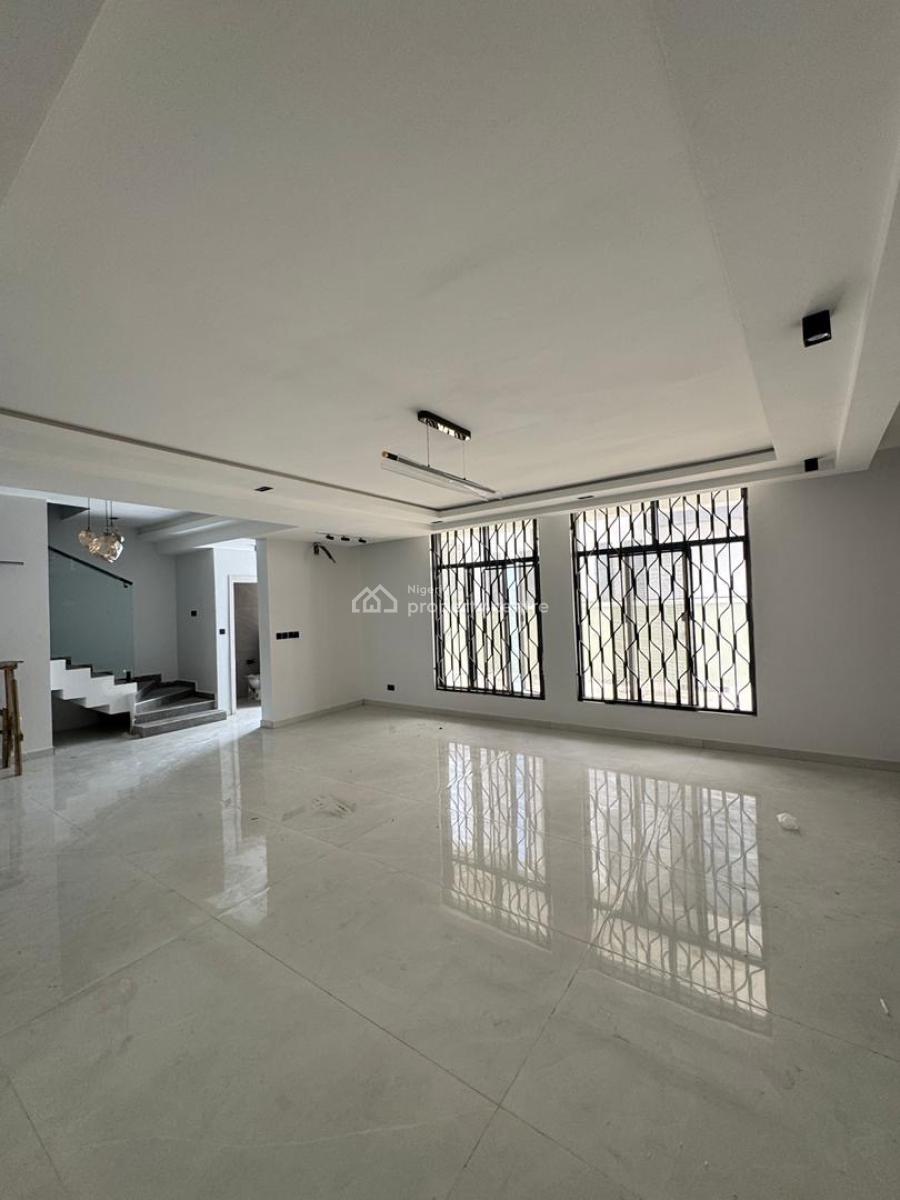 Luxury and Spacious with Roof Top Terrace and B Q, Chevron Drive, Lekki, Lagos, Semi-detached Duplex for Rent