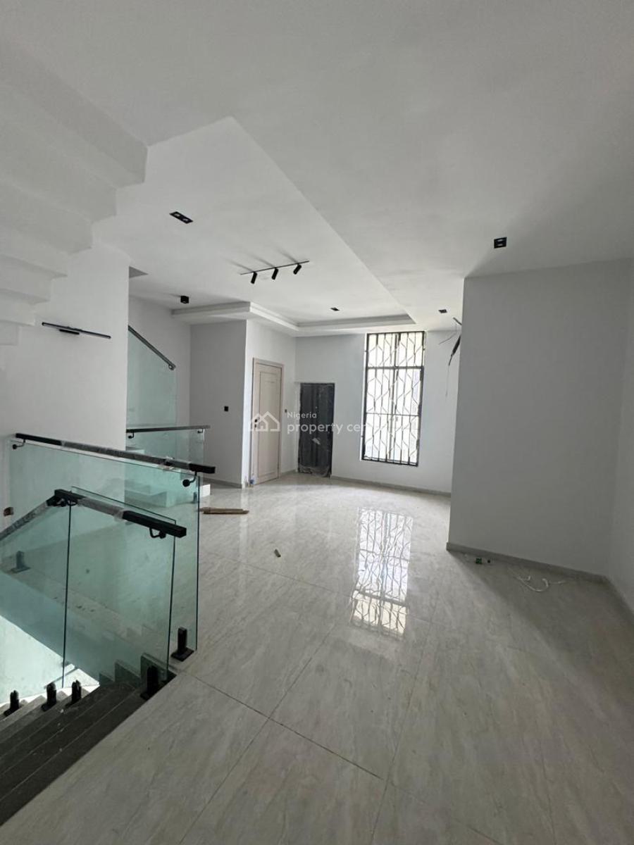 Luxury and Spacious with Roof Top Terrace and B Q, Chevron Drive, Lekki, Lagos, Semi-detached Duplex for Rent