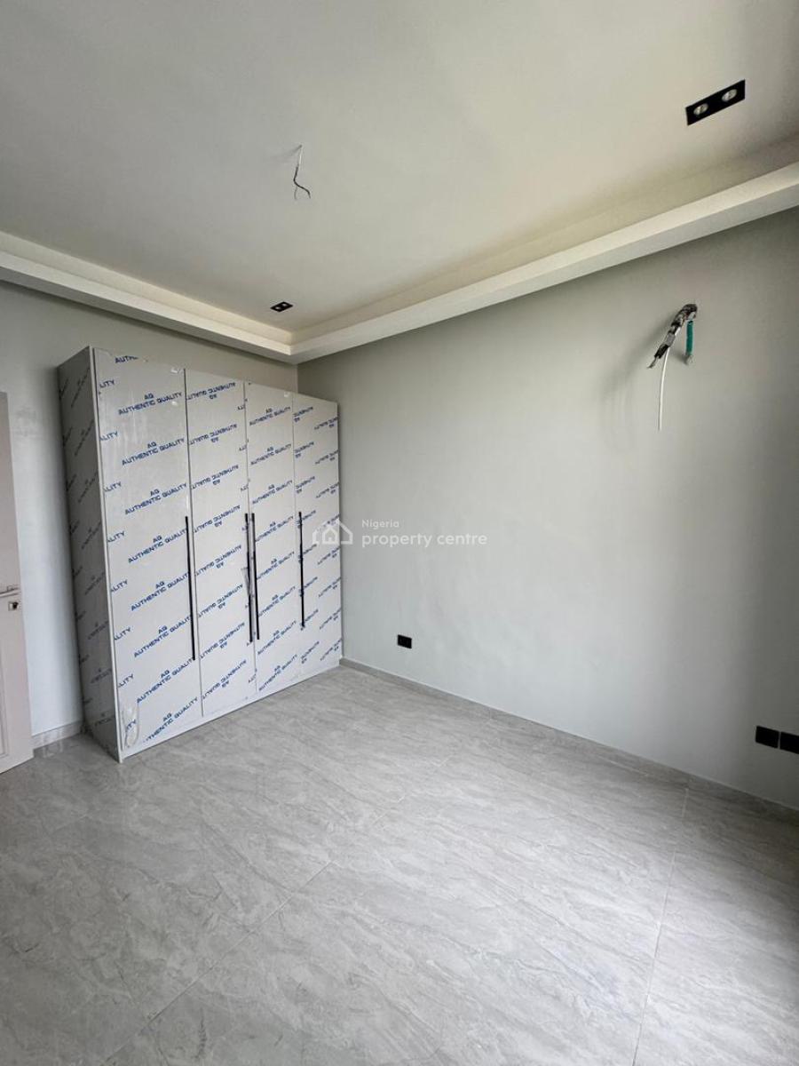 Luxury and Spacious with Roof Top Terrace and B Q, Chevron Drive, Lekki, Lagos, Semi-detached Duplex for Rent