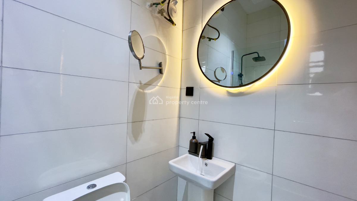 2 Bedroom Flat, Ilasan Ikate Road, Lekki, Lagos, Flat / Apartment Short Let