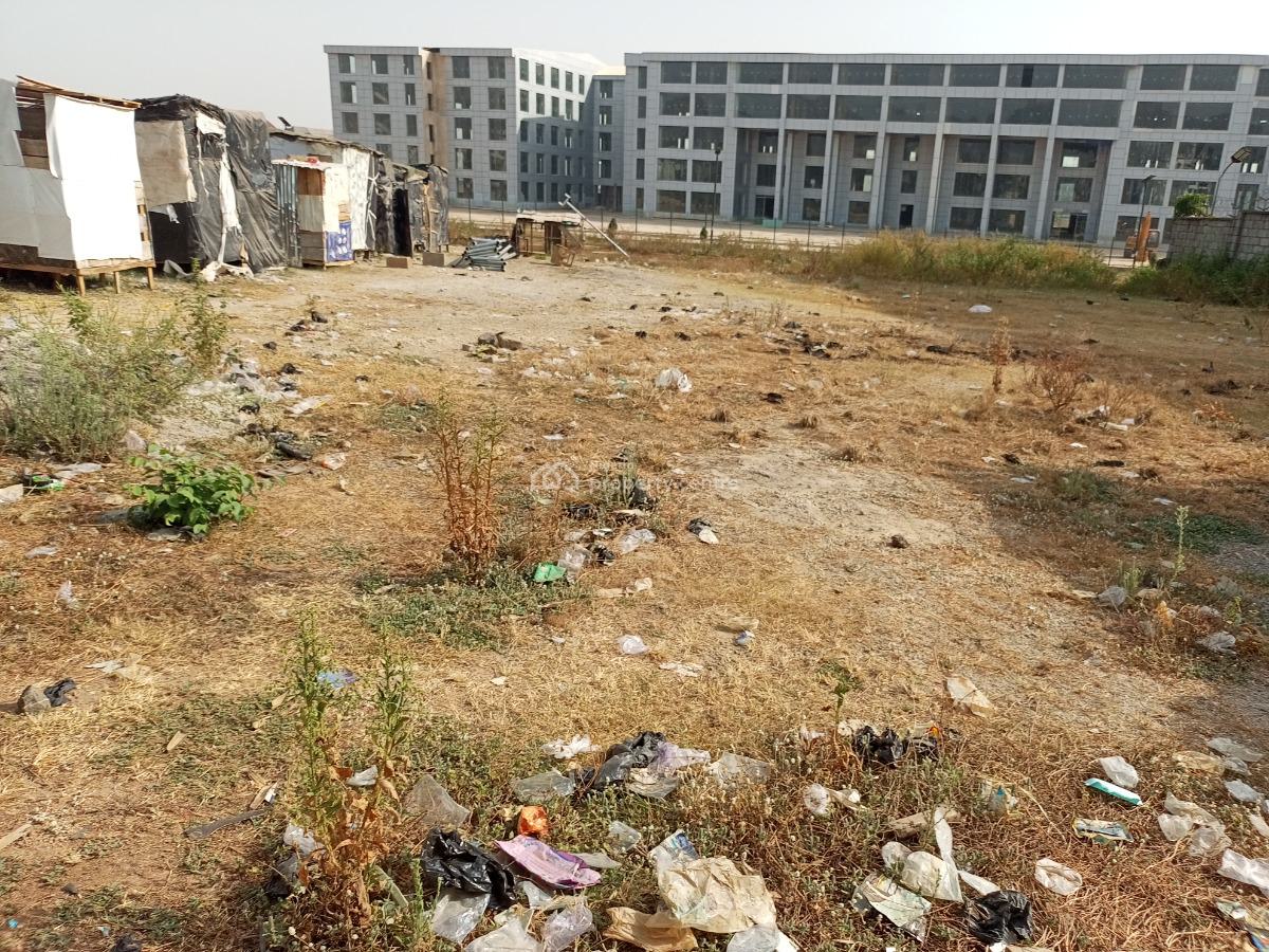 Residential  Land, Conerpice. C of O & R of O  983sqm, Jahi By Gilmor, Jahi, Abuja, Residential Land for Sale