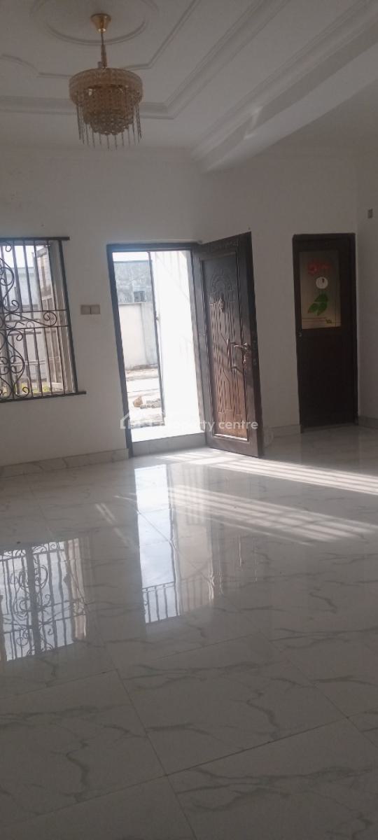 2 Bedroom Apartment, Off Mobil Road, Ilaje, Ajah, Lagos, Flat / Apartment for Rent