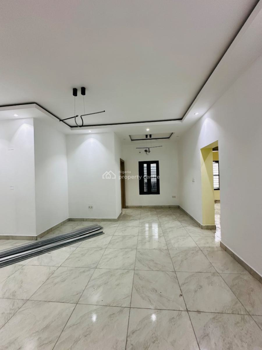 Newly Built 2 Bedroom Apartment, Lekki Phase 1, Lekki, Lagos, Flat / Apartment for Rent