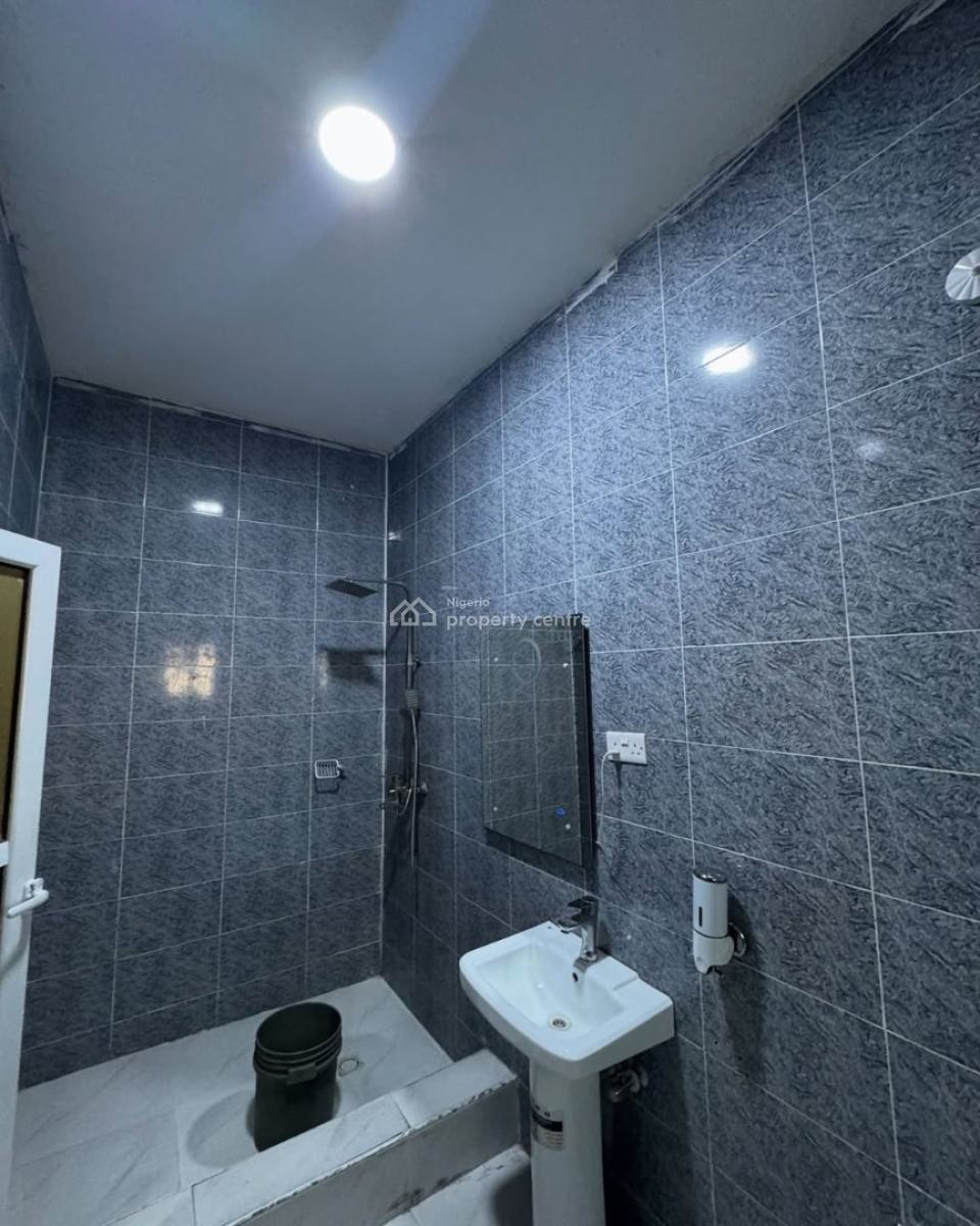 Fully Functional 24 Rooms Hotel, Peter Odili Road, Trans Amadi, Port Harcourt, Rivers, Hotel / Guest House for Sale
