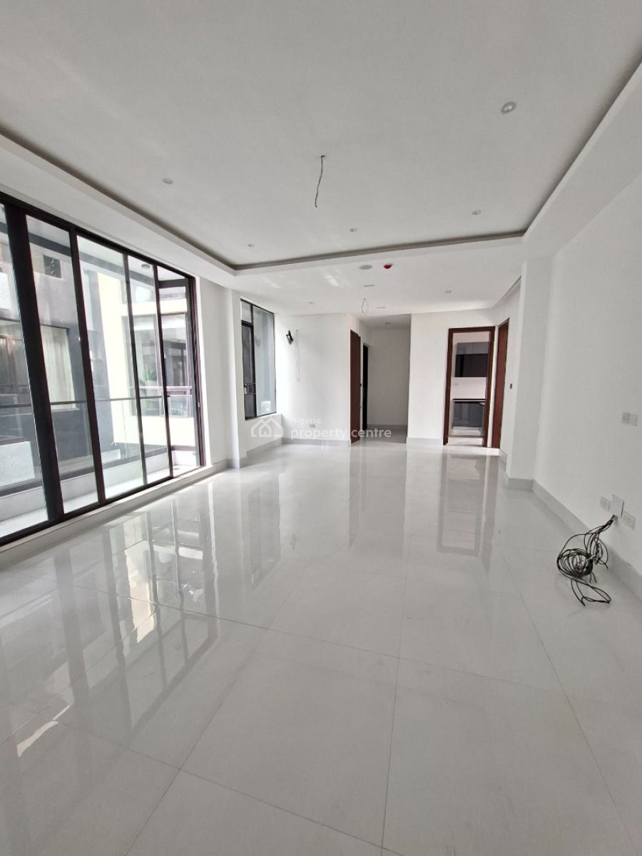 Brand New Spacious 3 Bedroom Apartment, Lekki Phase 1, Lekki, Lagos, Flat / Apartment for Rent