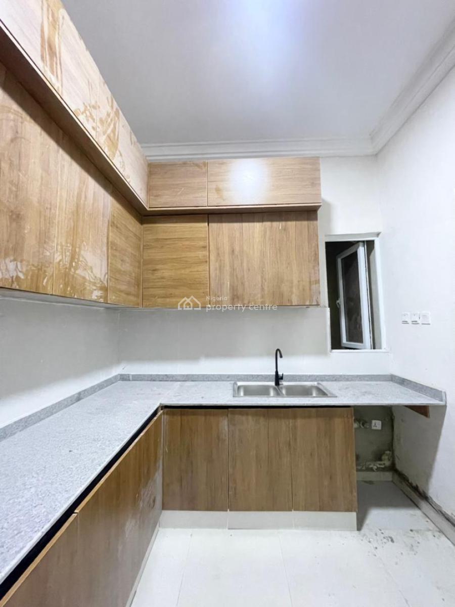 Newly Built Luxury 3 Bedrooms Apartments, Osapa, Lekki, Lagos, House for Sale