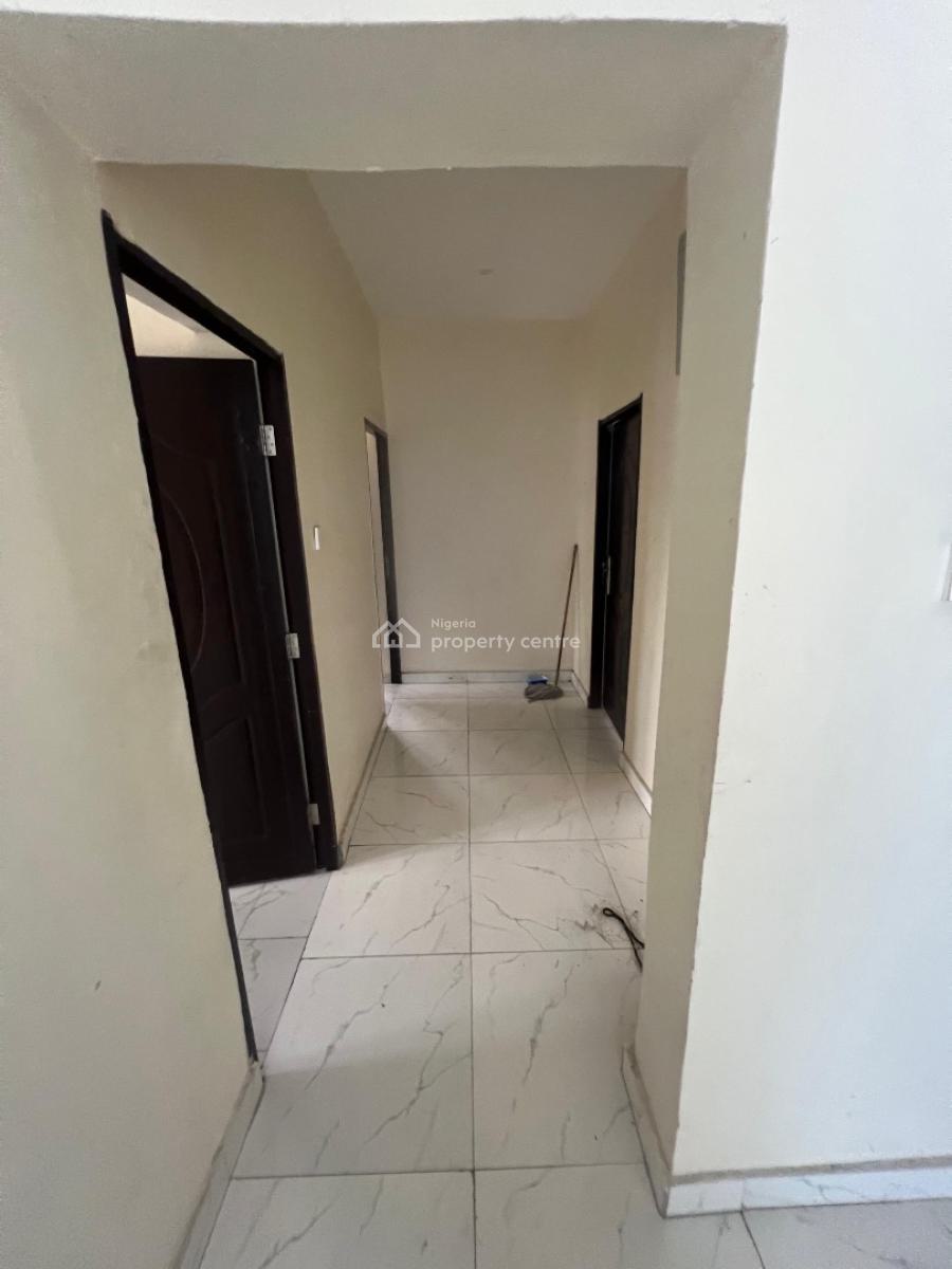 Lovely 3 Bedrooms Flat, Off Mobil Estate Road, Lekki, Lagos, Flat / Apartment for Rent