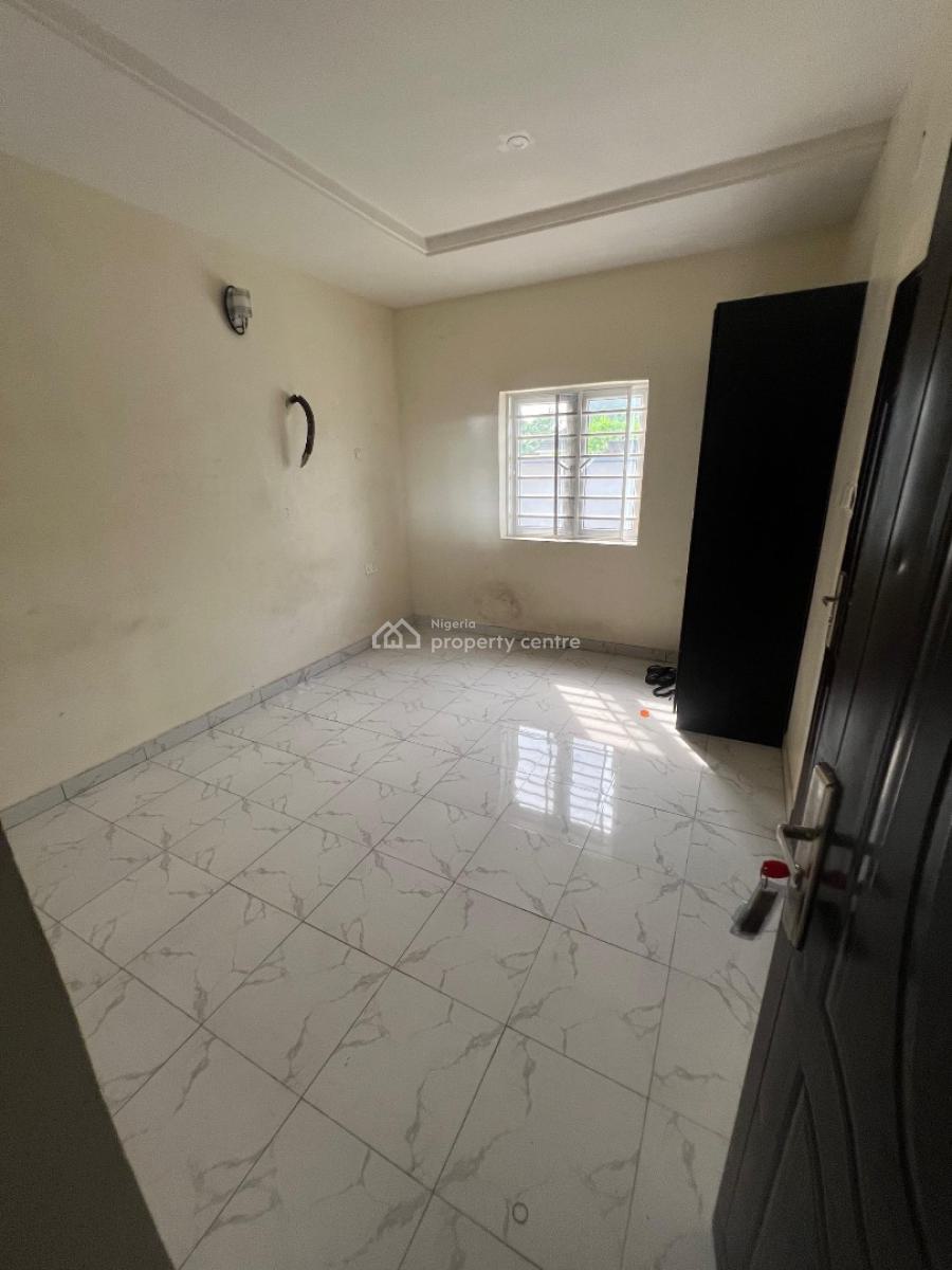 Lovely 3 Bedrooms Flat, Off Mobil Estate Road, Lekki, Lagos, Flat / Apartment for Rent