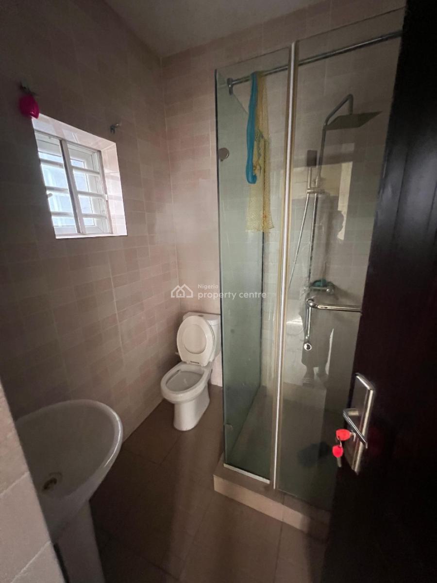 Lovely 3 Bedrooms Flat, Off Mobil Estate Road, Lekki, Lagos, Flat / Apartment for Rent