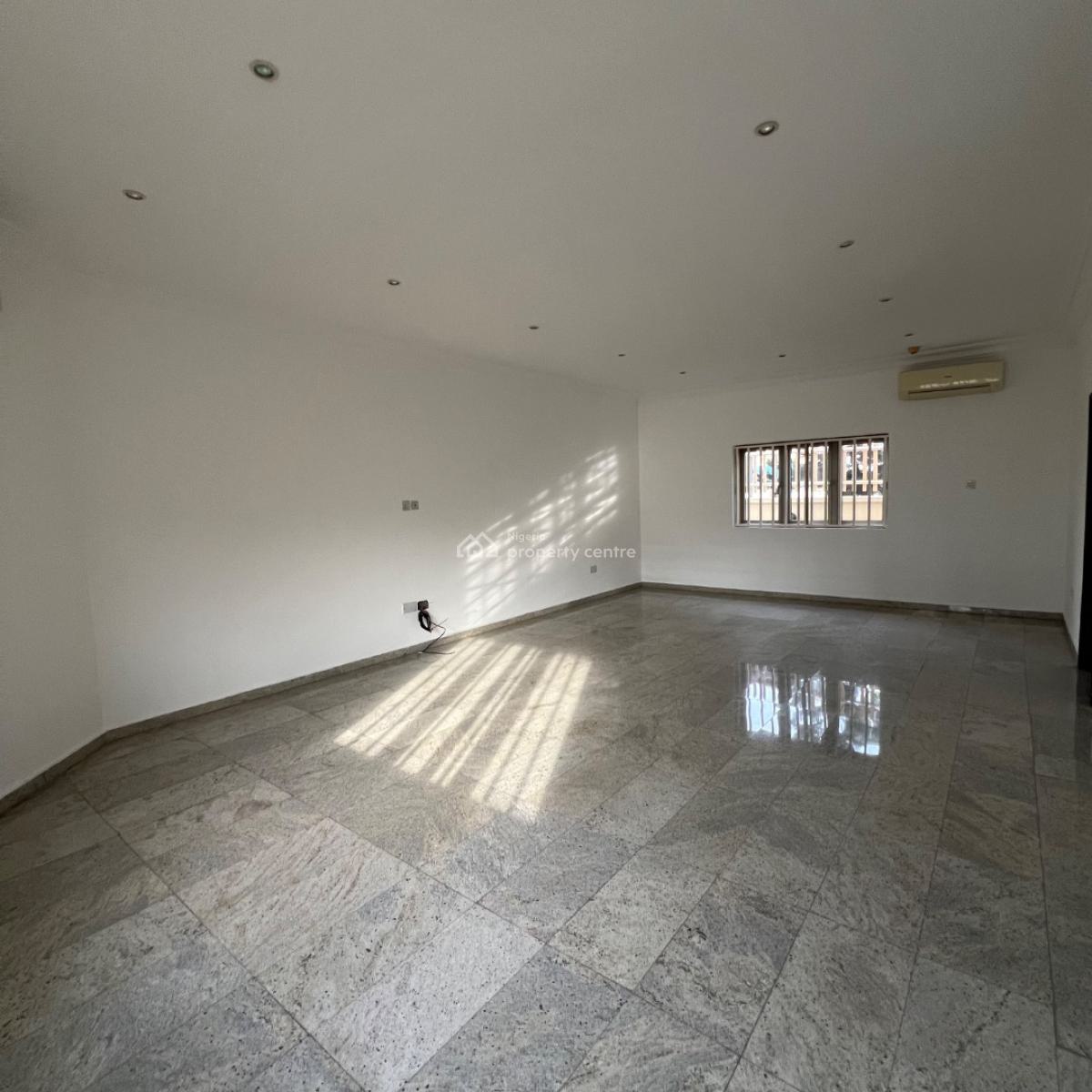 3 Bedroom &bq, Lekki Phase 1, Lekki, Lagos, Flat / Apartment for Rent